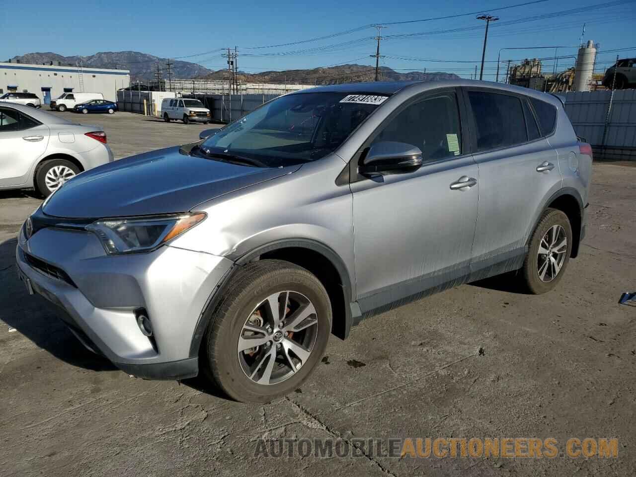 JTMWFREV1JD118635 TOYOTA RAV4 2018