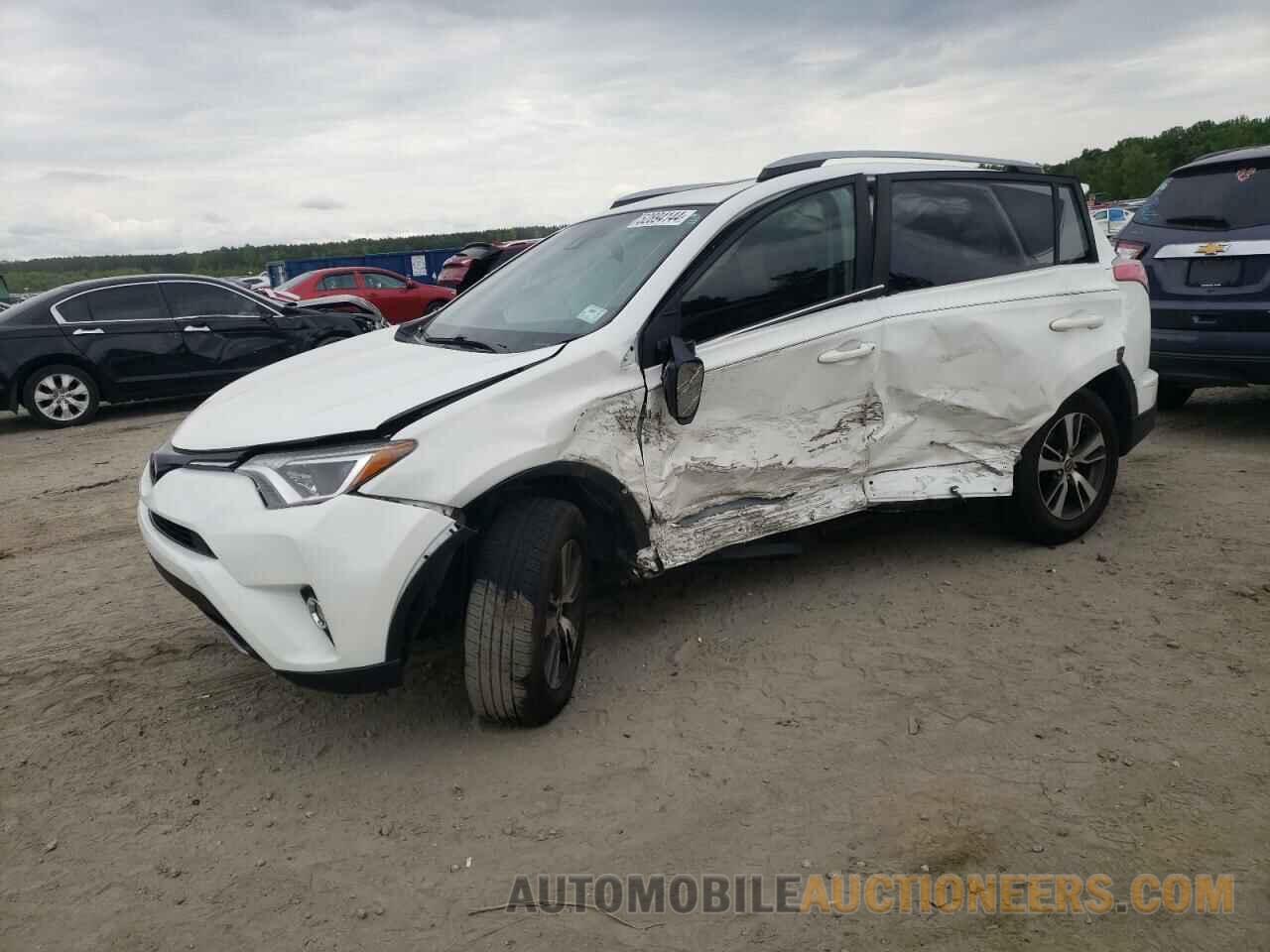 JTMWFREV1JJ158621 TOYOTA RAV4 2018