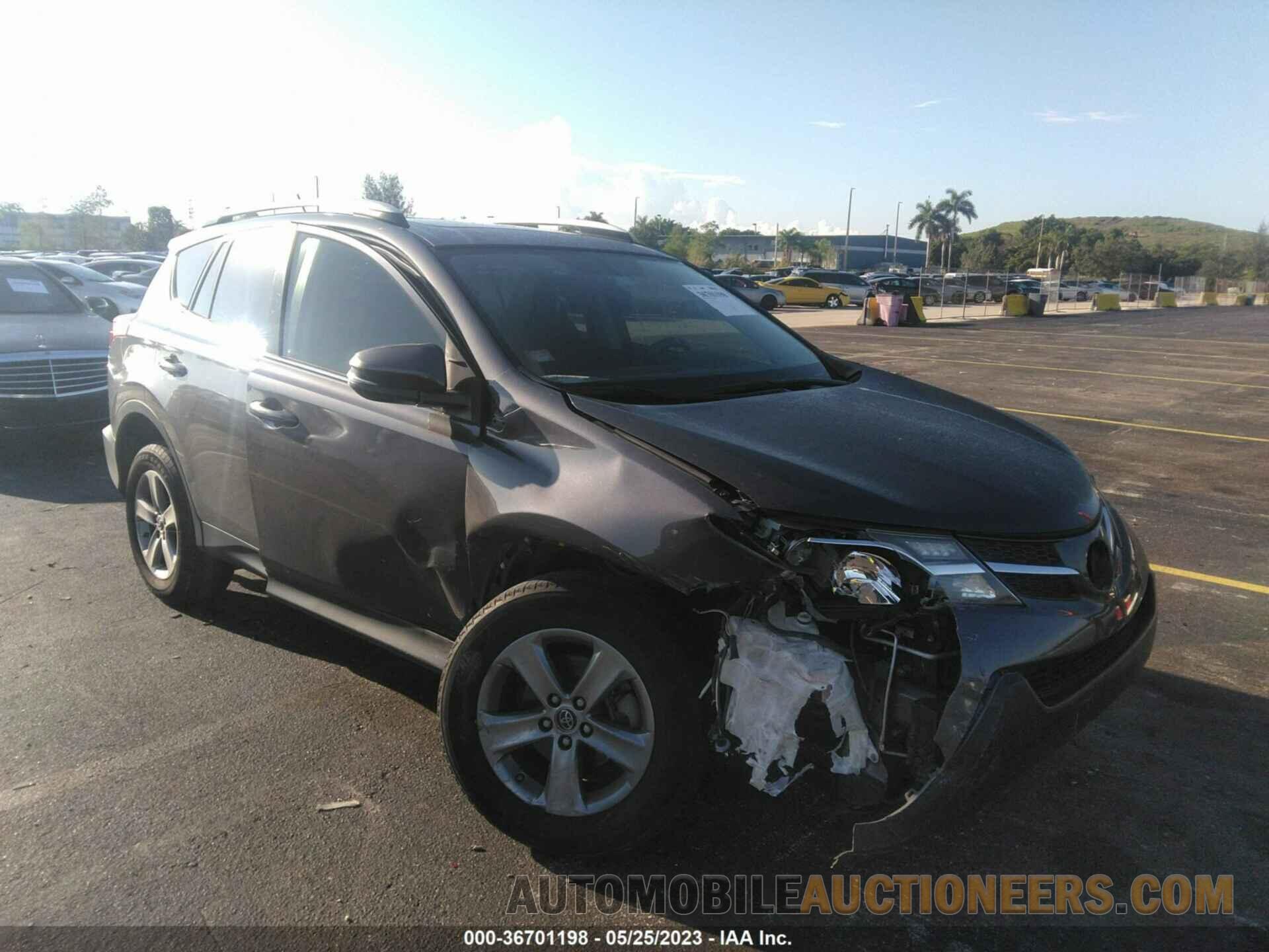 JTMWFREV2FJ049267 TOYOTA RAV4 2015