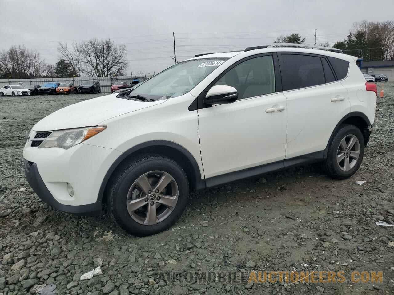 JTMWFREV2FJ056199 TOYOTA RAV4 2015