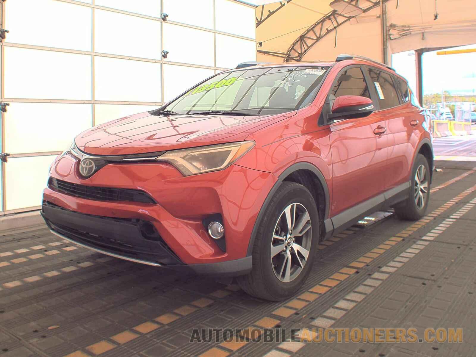 JTMWFREV2HJ142843 Toyota RAV4 2017