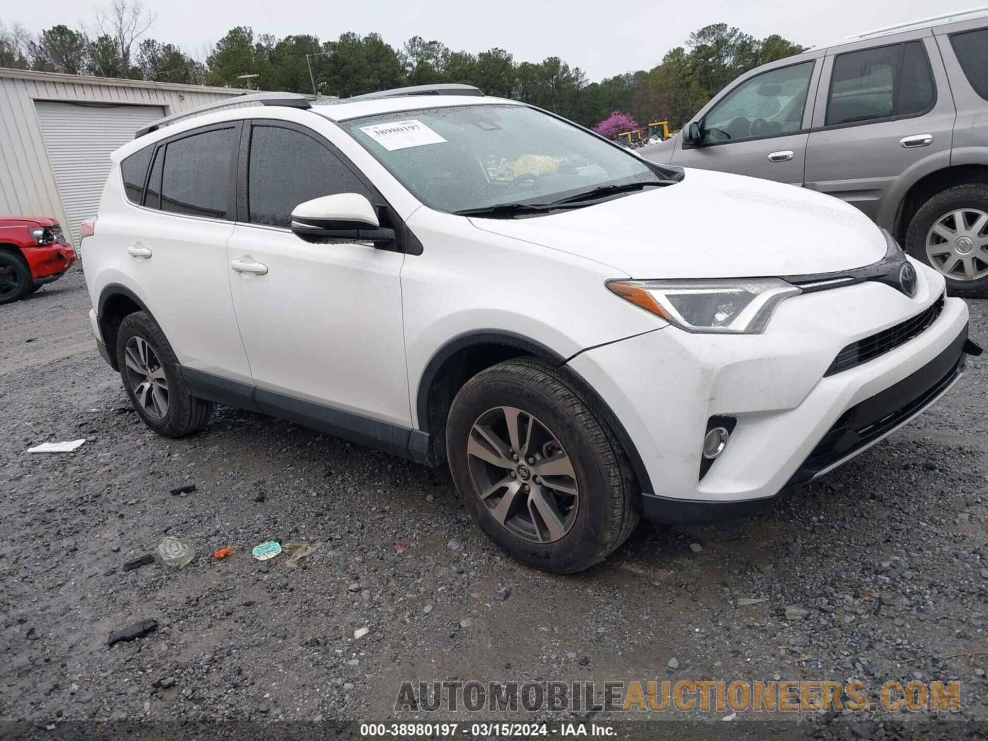 JTMWFREV2HJ705261 TOYOTA RAV4 2017