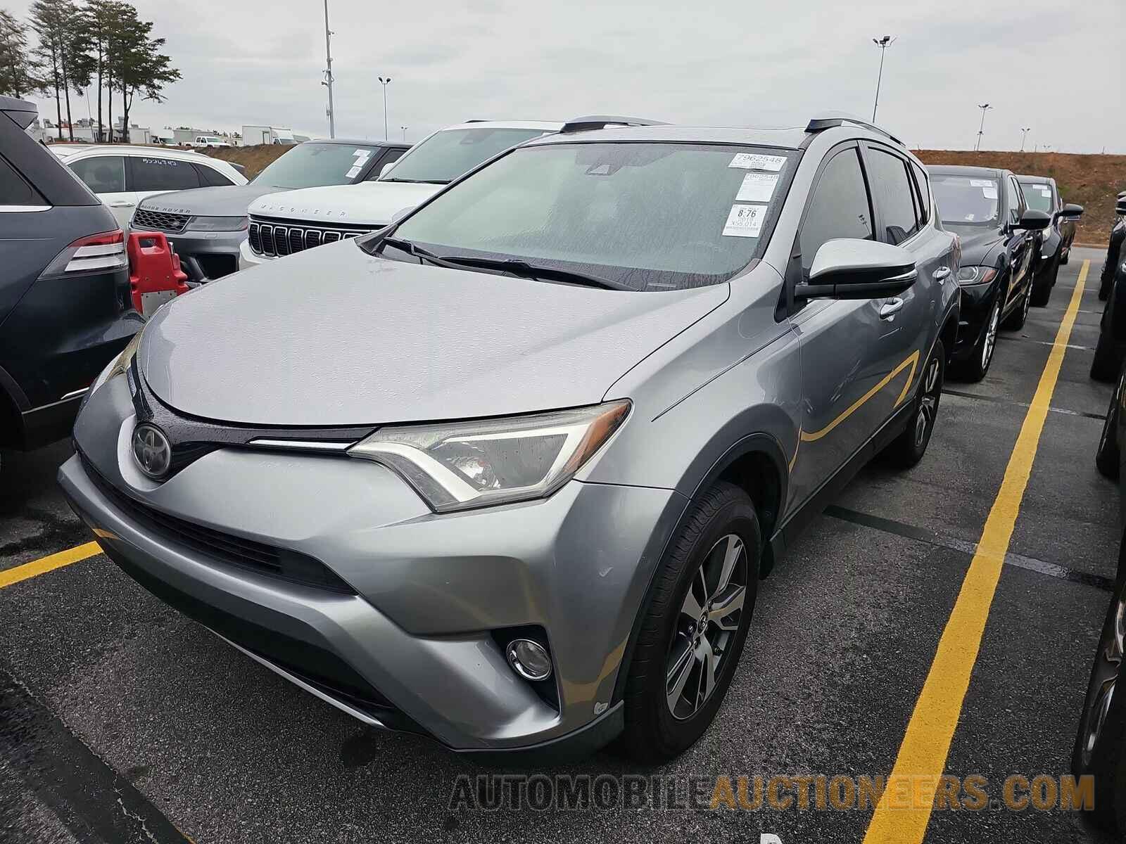 JTMWFREV2JJ195354 Toyota RAV4 2018