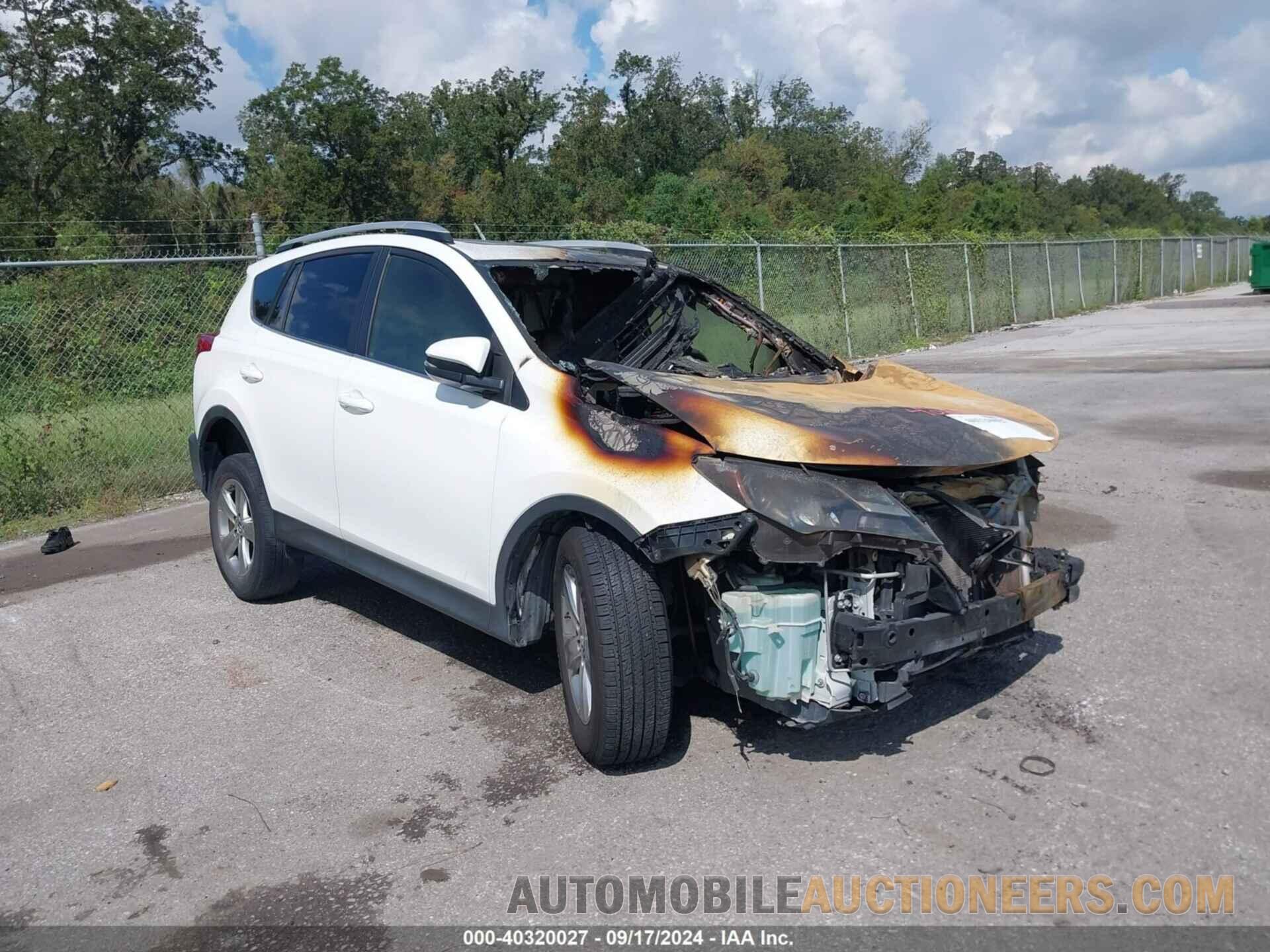 JTMWFREV3FJ038858 TOYOTA RAV4 2015