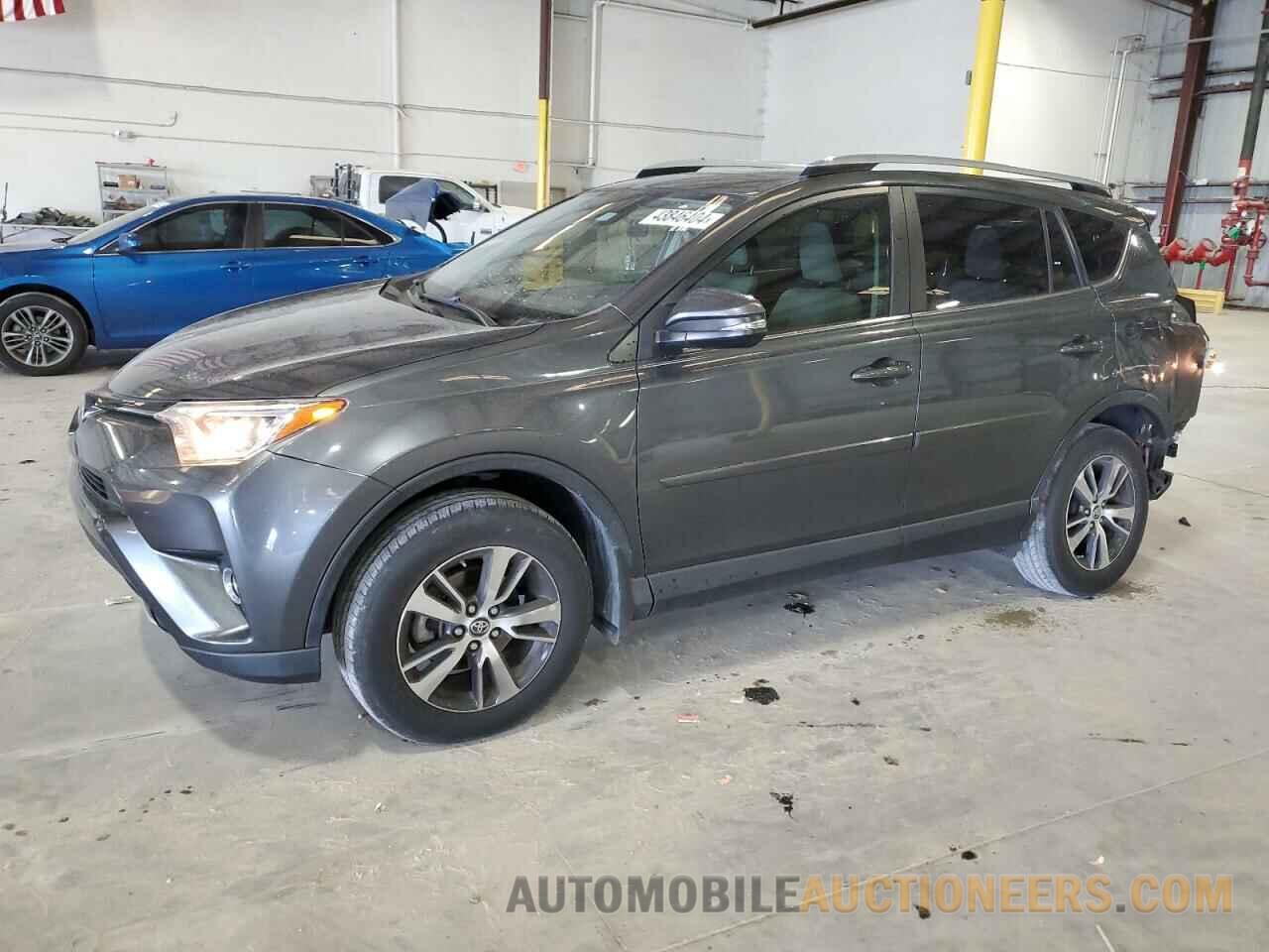 JTMWFREV3HD098883 TOYOTA RAV4 2017