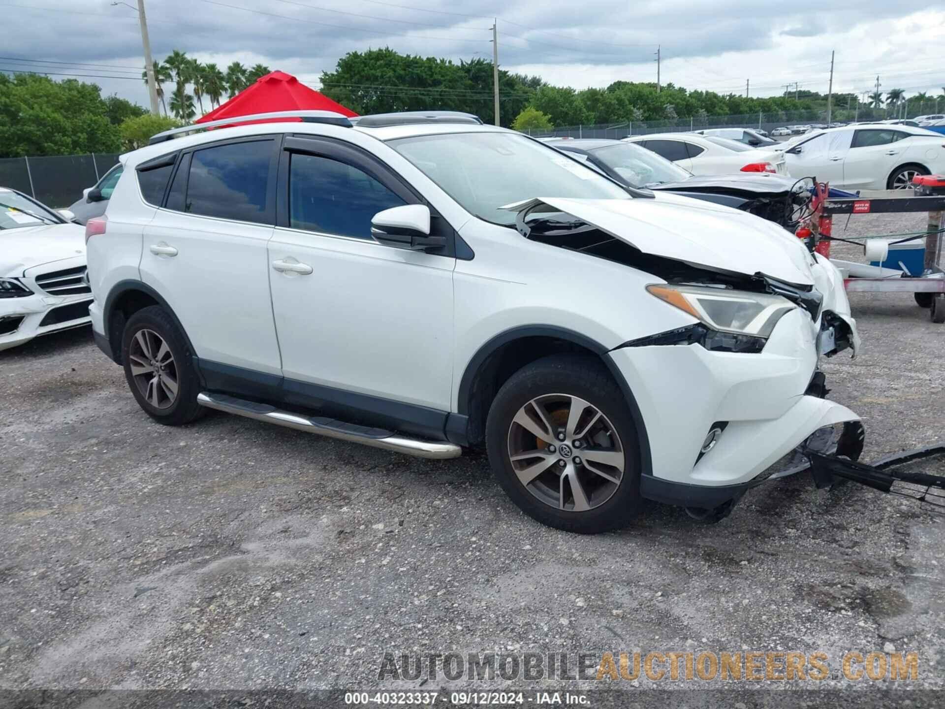 JTMWFREV3HJ104893 TOYOTA RAV4 2017