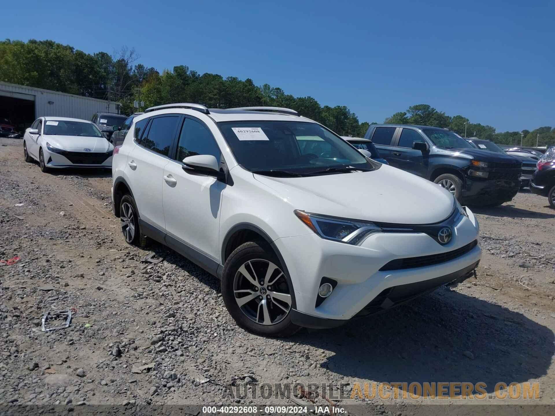 JTMWFREV3HJ113352 TOYOTA RAV4 2017