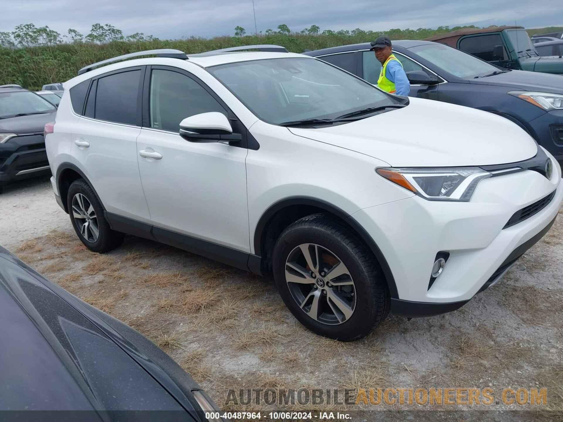 JTMWFREV3HJ713871 TOYOTA RAV4 2017