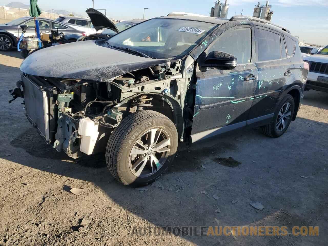 JTMWFREV3JJ167031 TOYOTA RAV4 2018