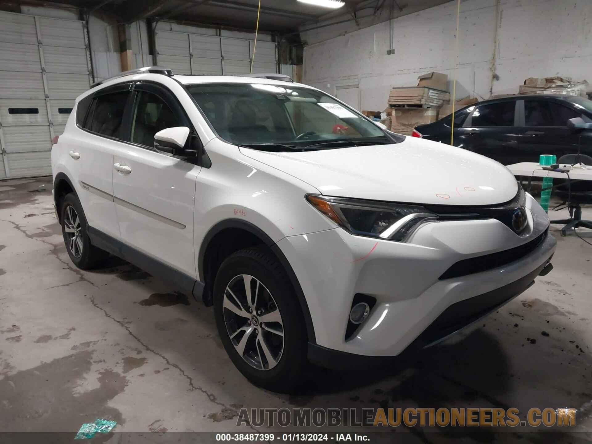 JTMWFREV3JJ746200 TOYOTA RAV4 2018