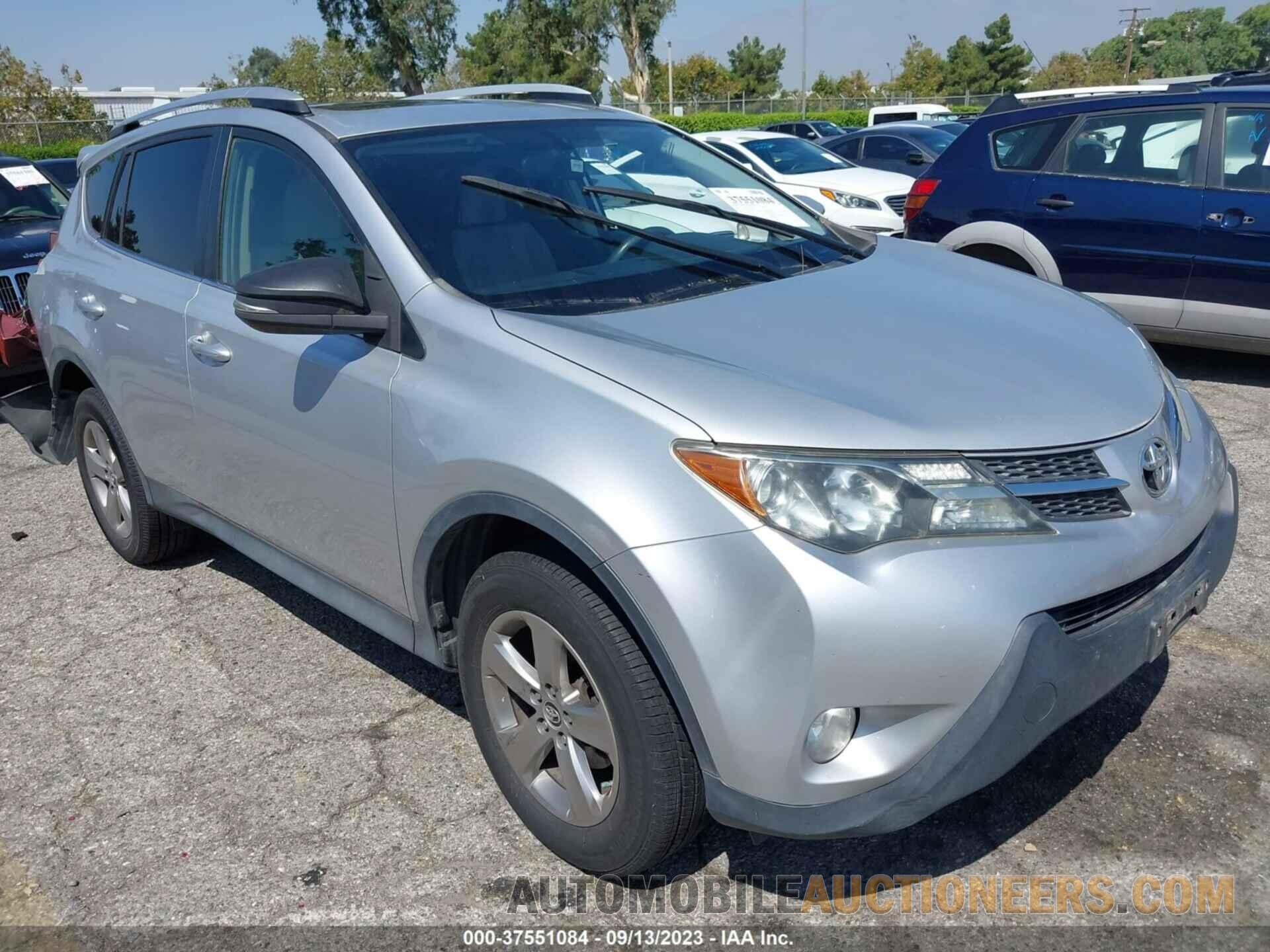 JTMWFREV4FD069387 TOYOTA RAV4 2015