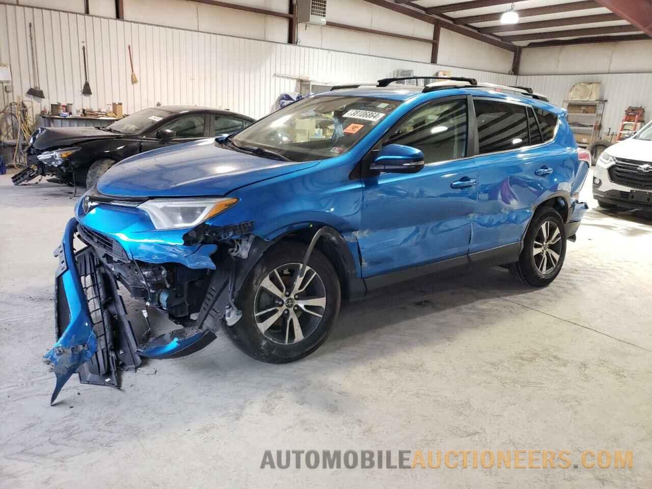 JTMWFREV4HD093174 TOYOTA RAV4 2017