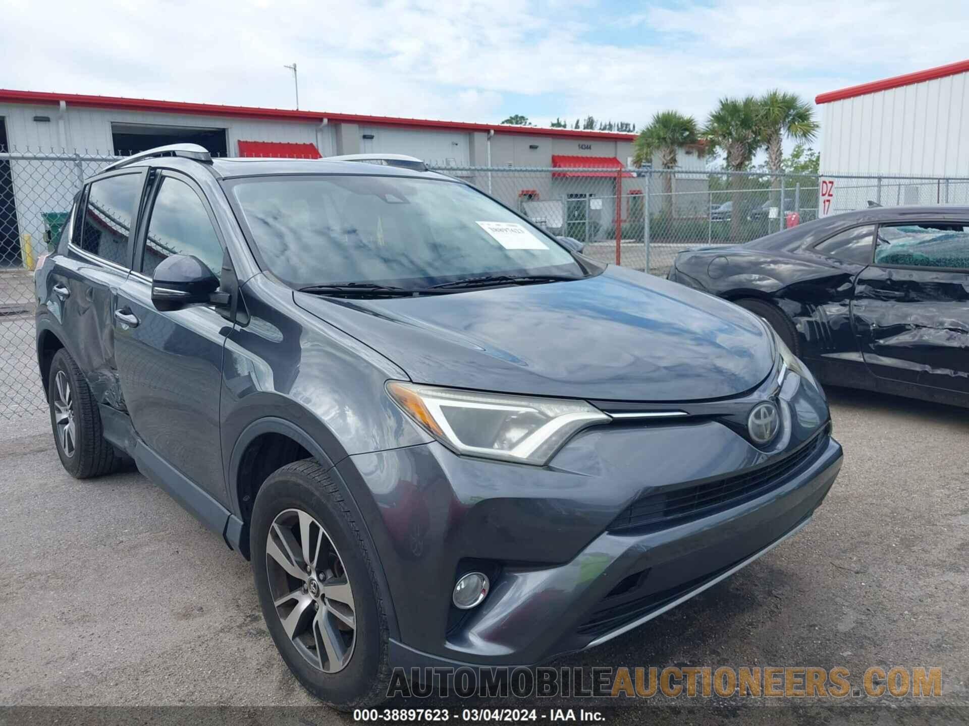 JTMWFREV4HD098648 TOYOTA RAV4 2017