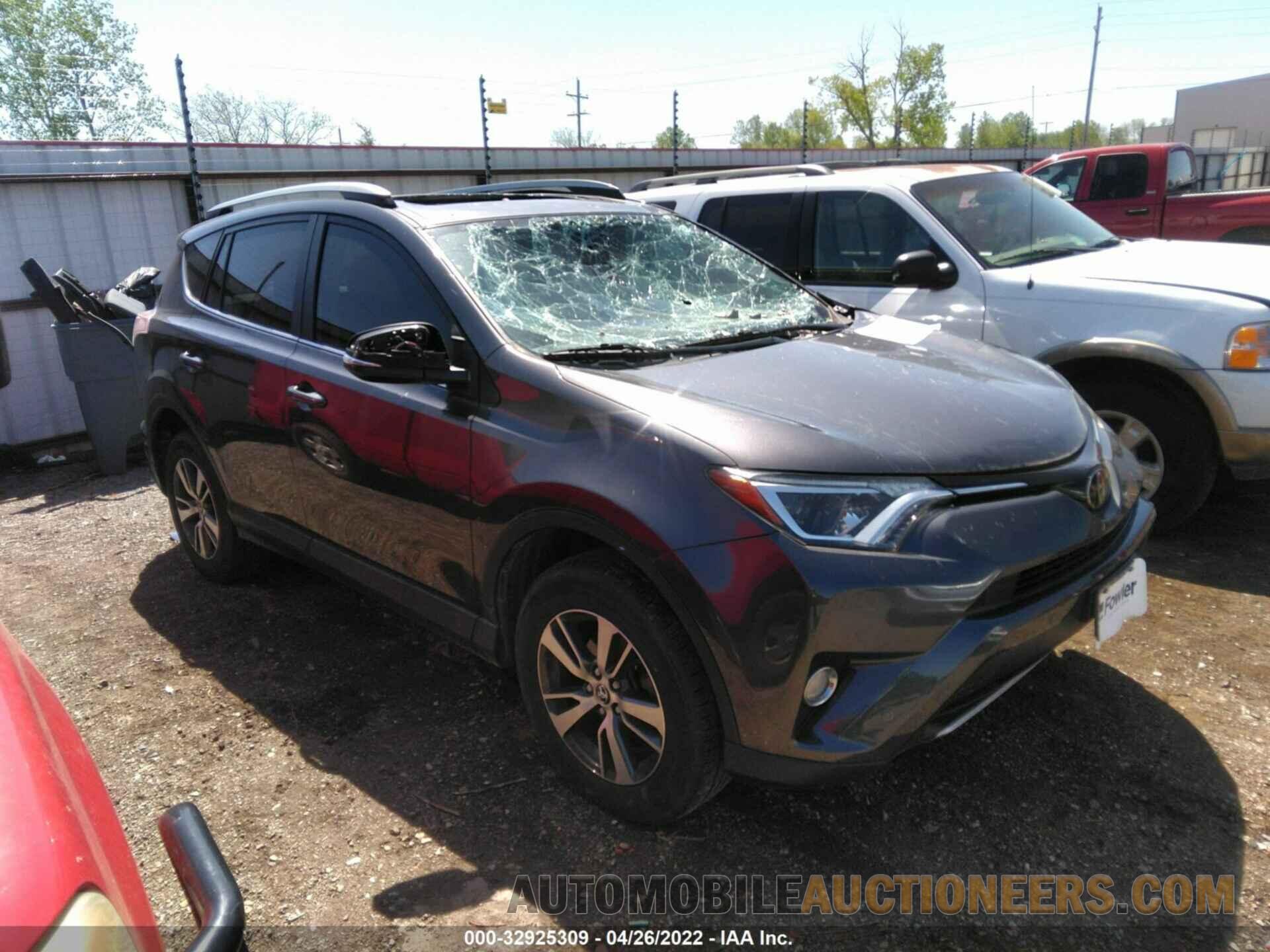 JTMWFREV4HJ123825 TOYOTA RAV4 2017