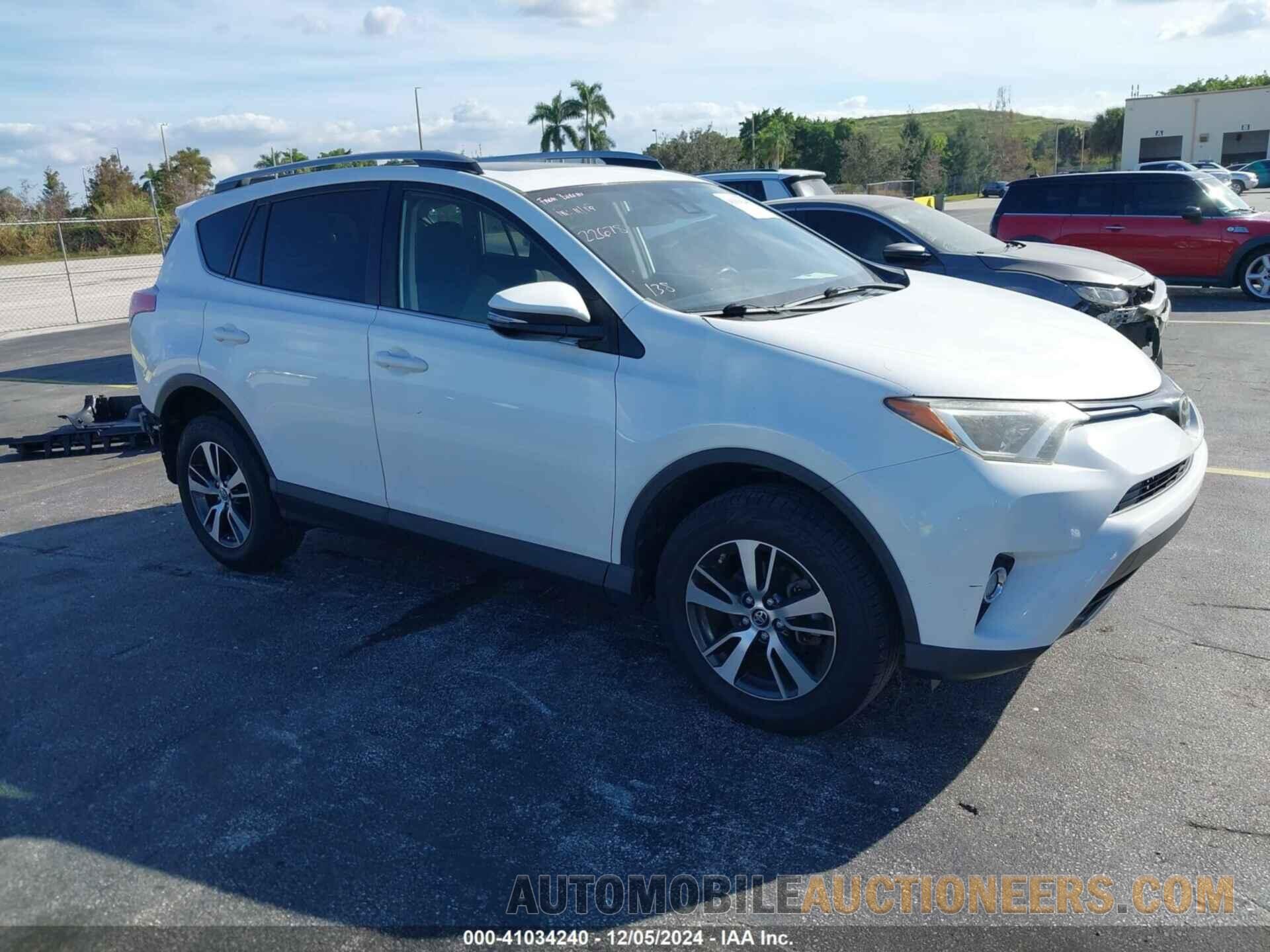 JTMWFREV4HJ717119 TOYOTA RAV4 2017