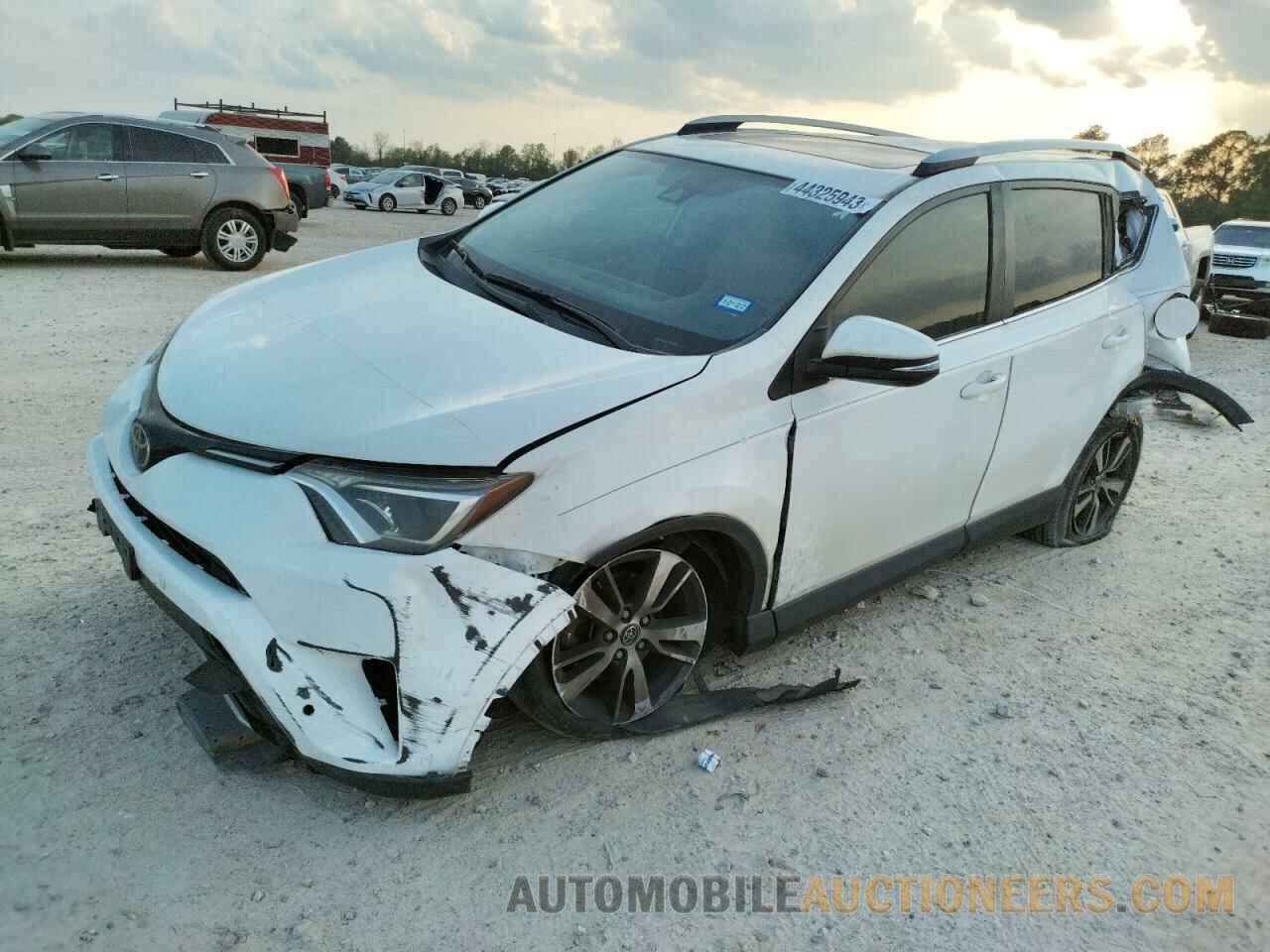 JTMWFREV4JD115048 TOYOTA RAV4 2018