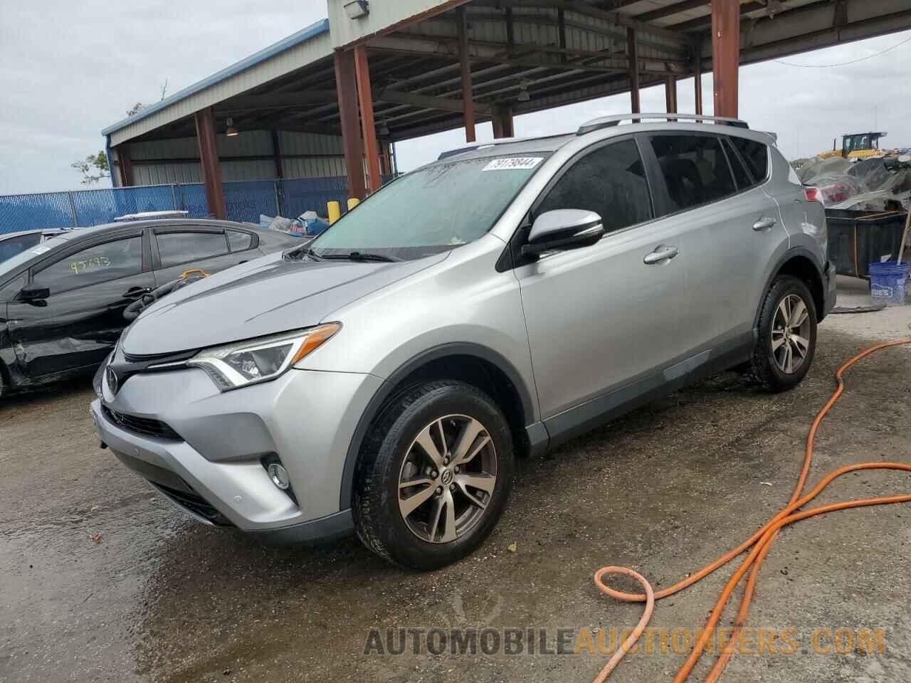 JTMWFREV4JJ182735 TOYOTA RAV4 2018