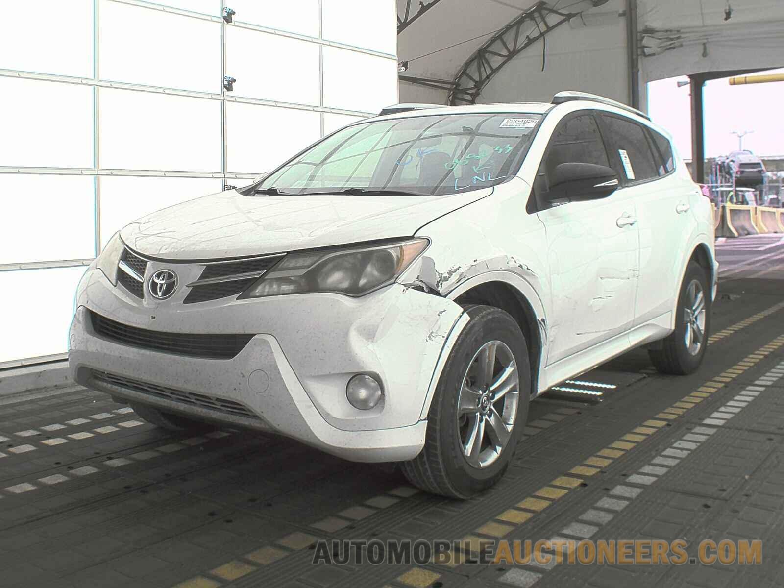 JTMWFREV5FD068233 Toyota RAV4 2015