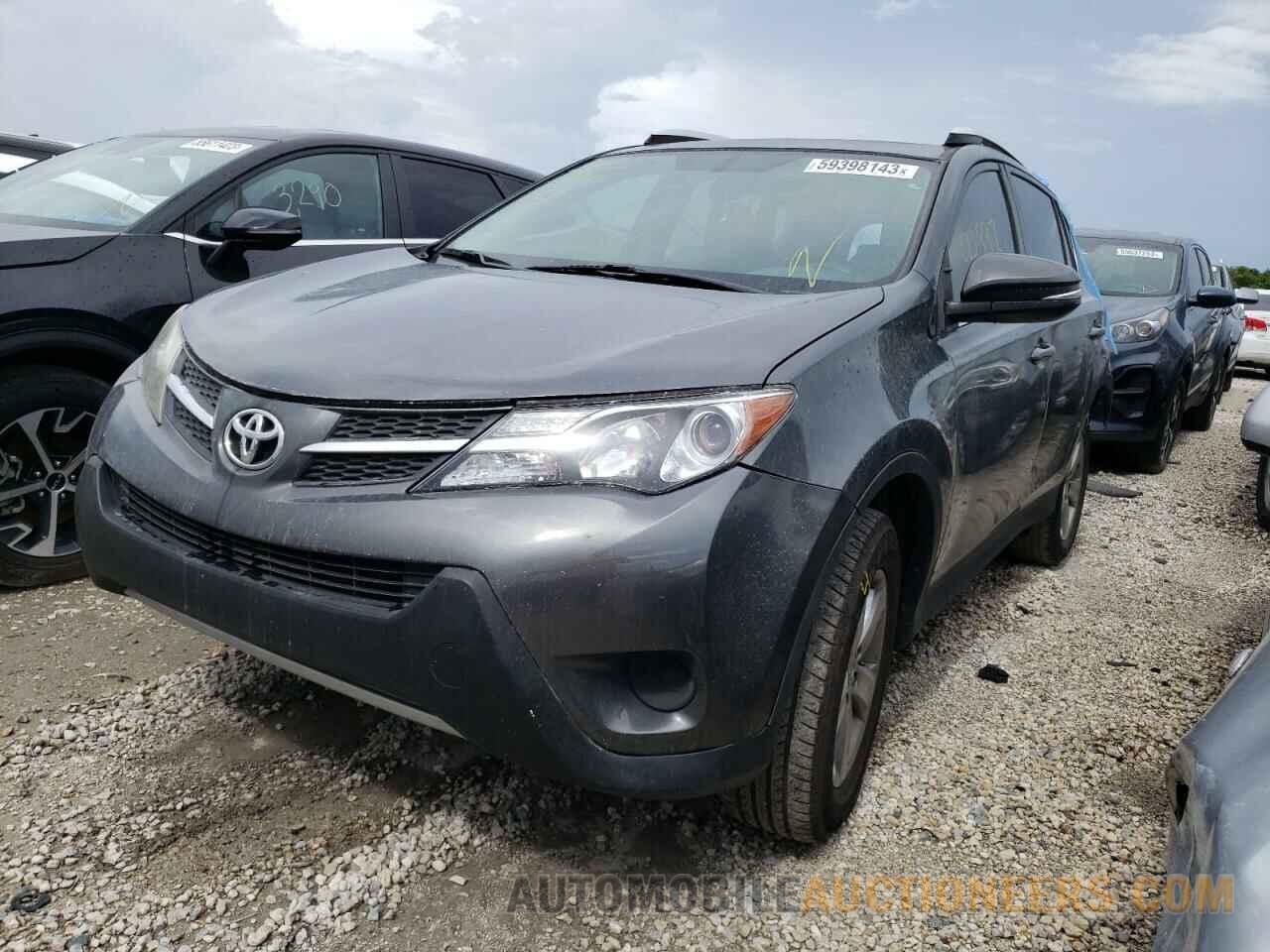 JTMWFREV5FJ033886 TOYOTA RAV4 2015