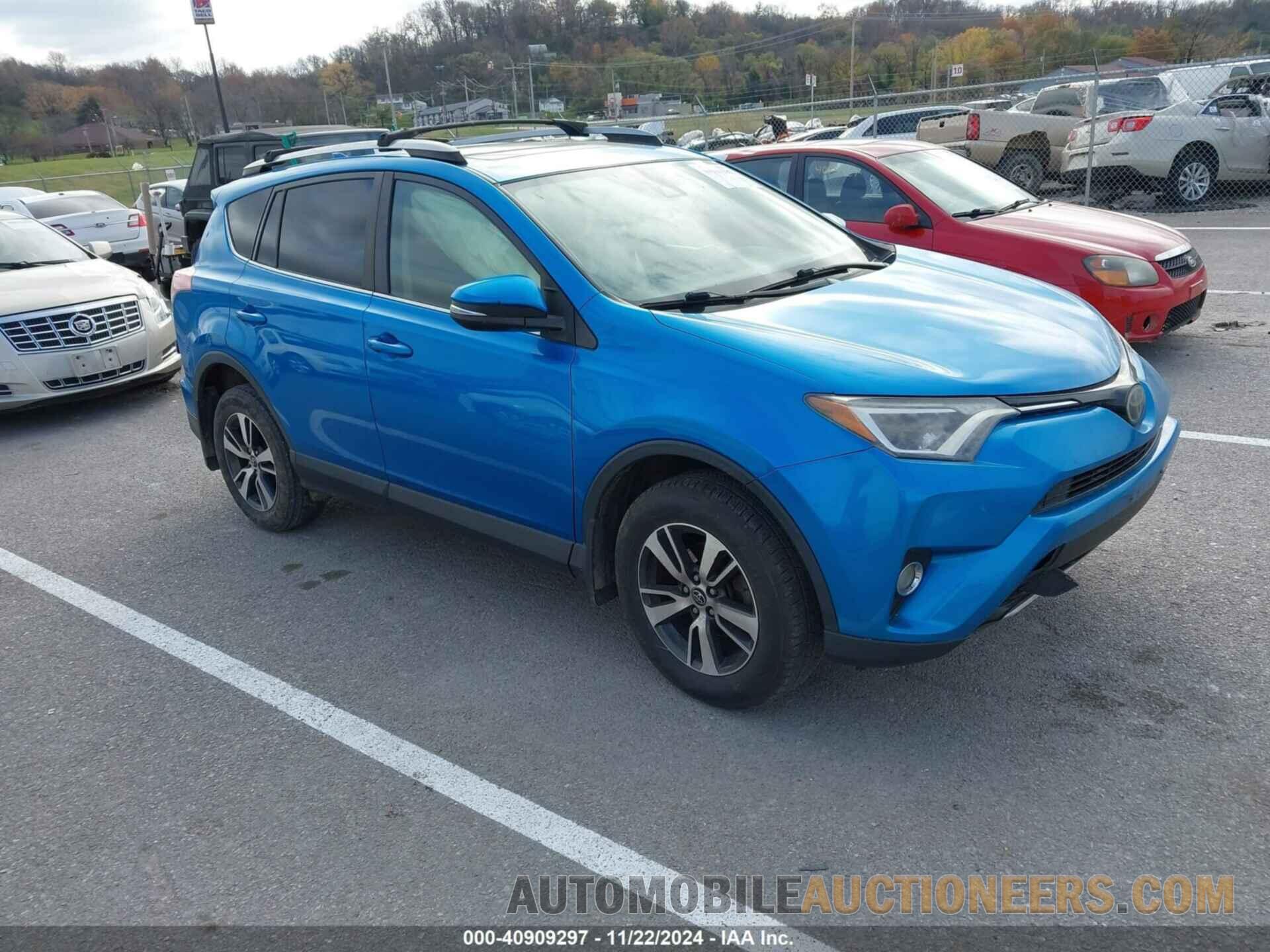 JTMWFREV5HD100004 TOYOTA RAV4 2017