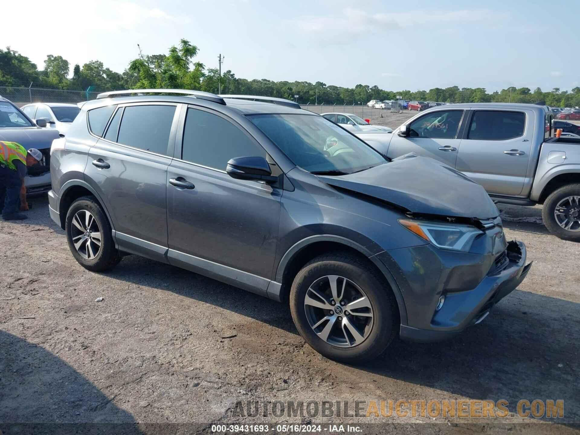 JTMWFREV5HD100682 TOYOTA RAV4 2017