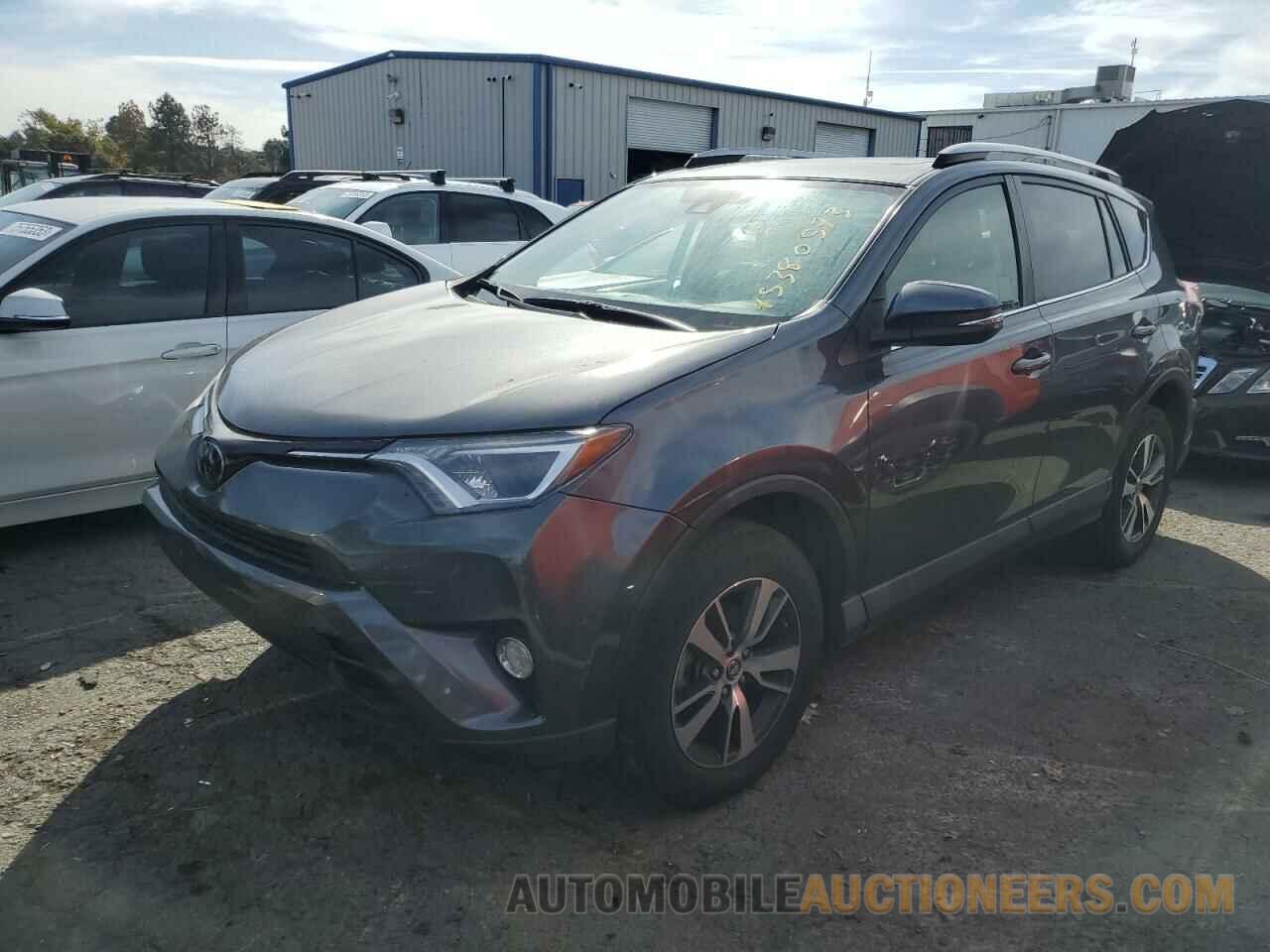 JTMWFREV6HD100349 TOYOTA RAV4 2017