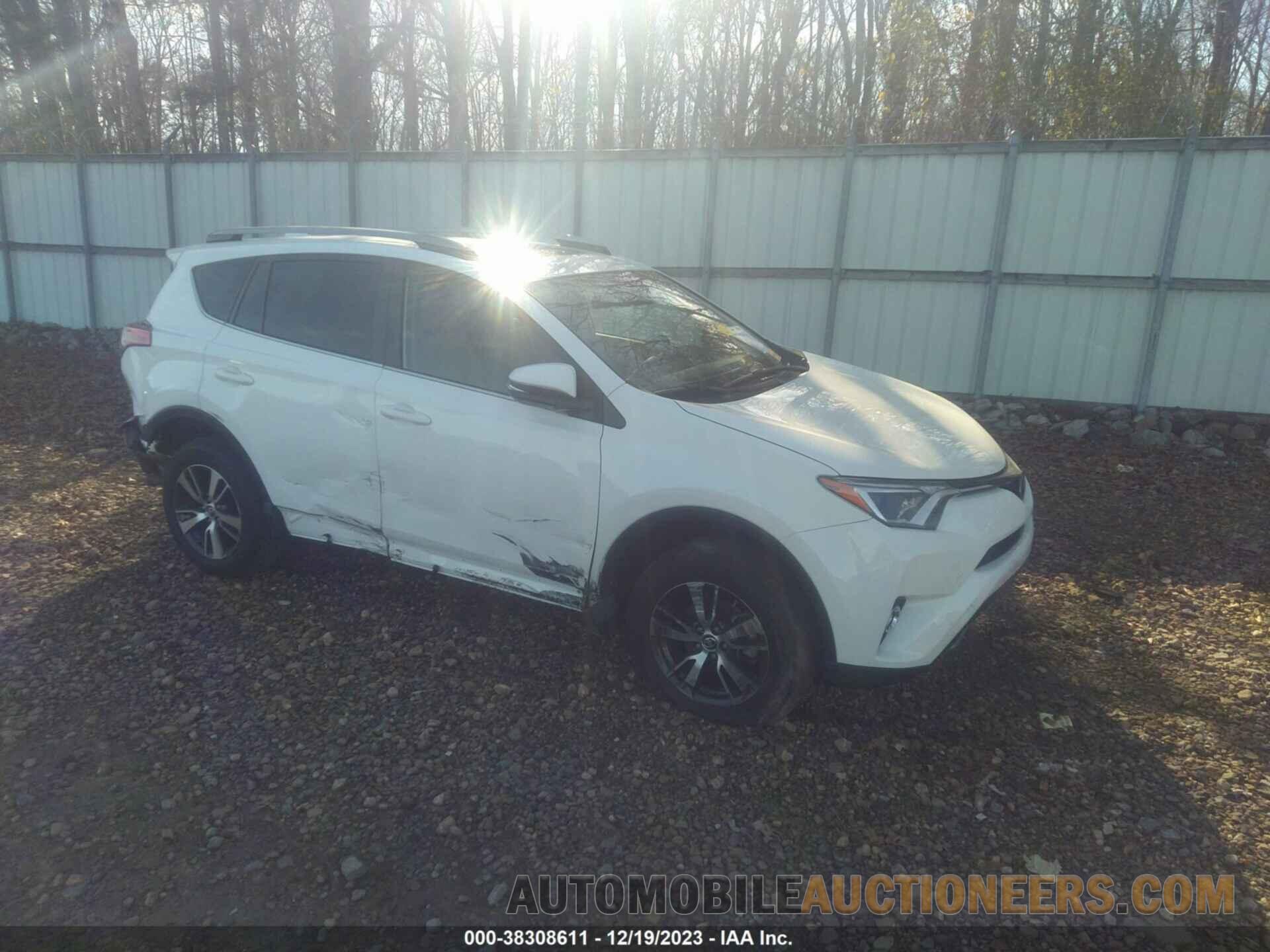 JTMWFREV6HJ111871 TOYOTA RAV4 2017