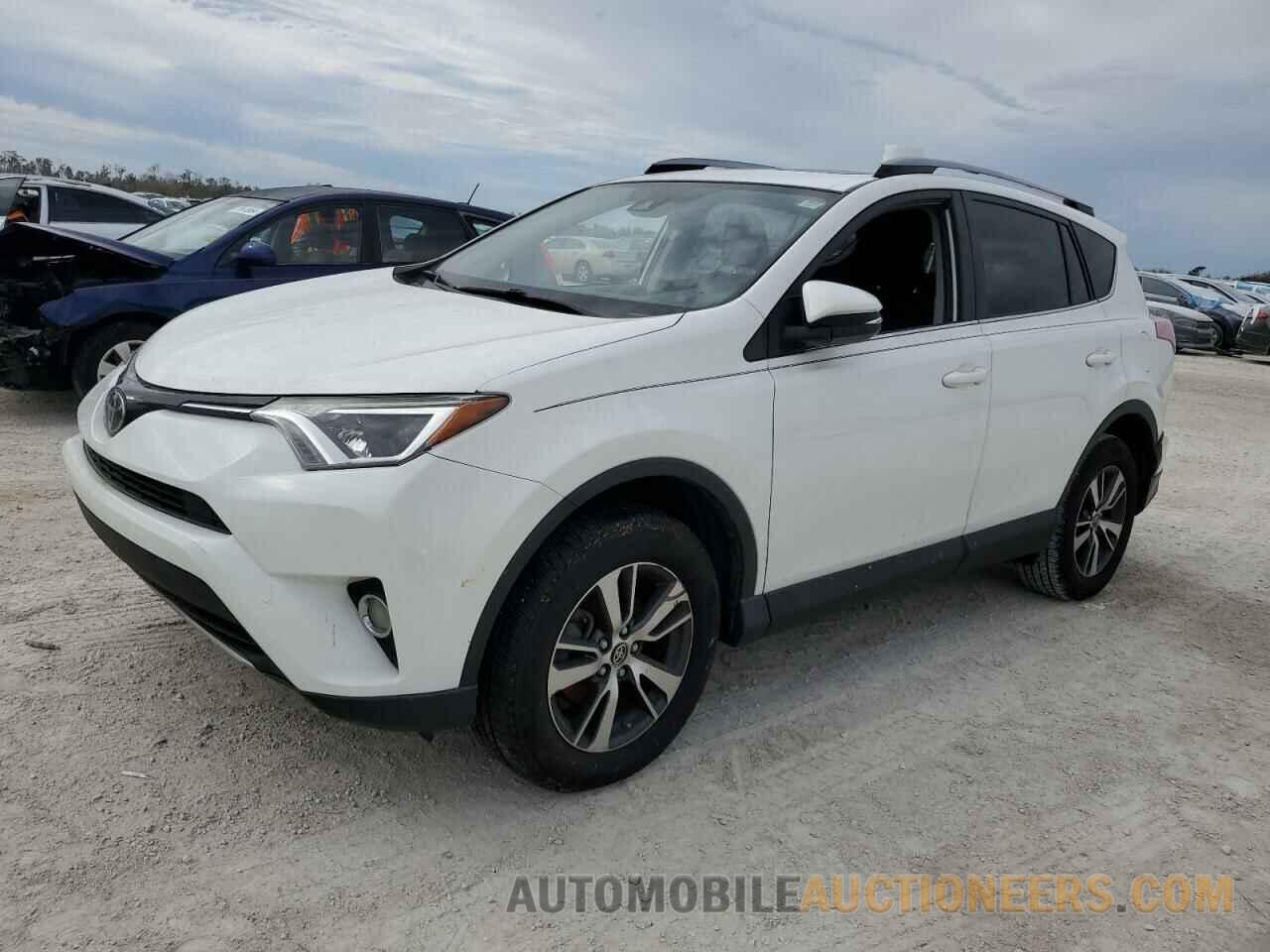 JTMWFREV6HJ138424 TOYOTA RAV4 2017