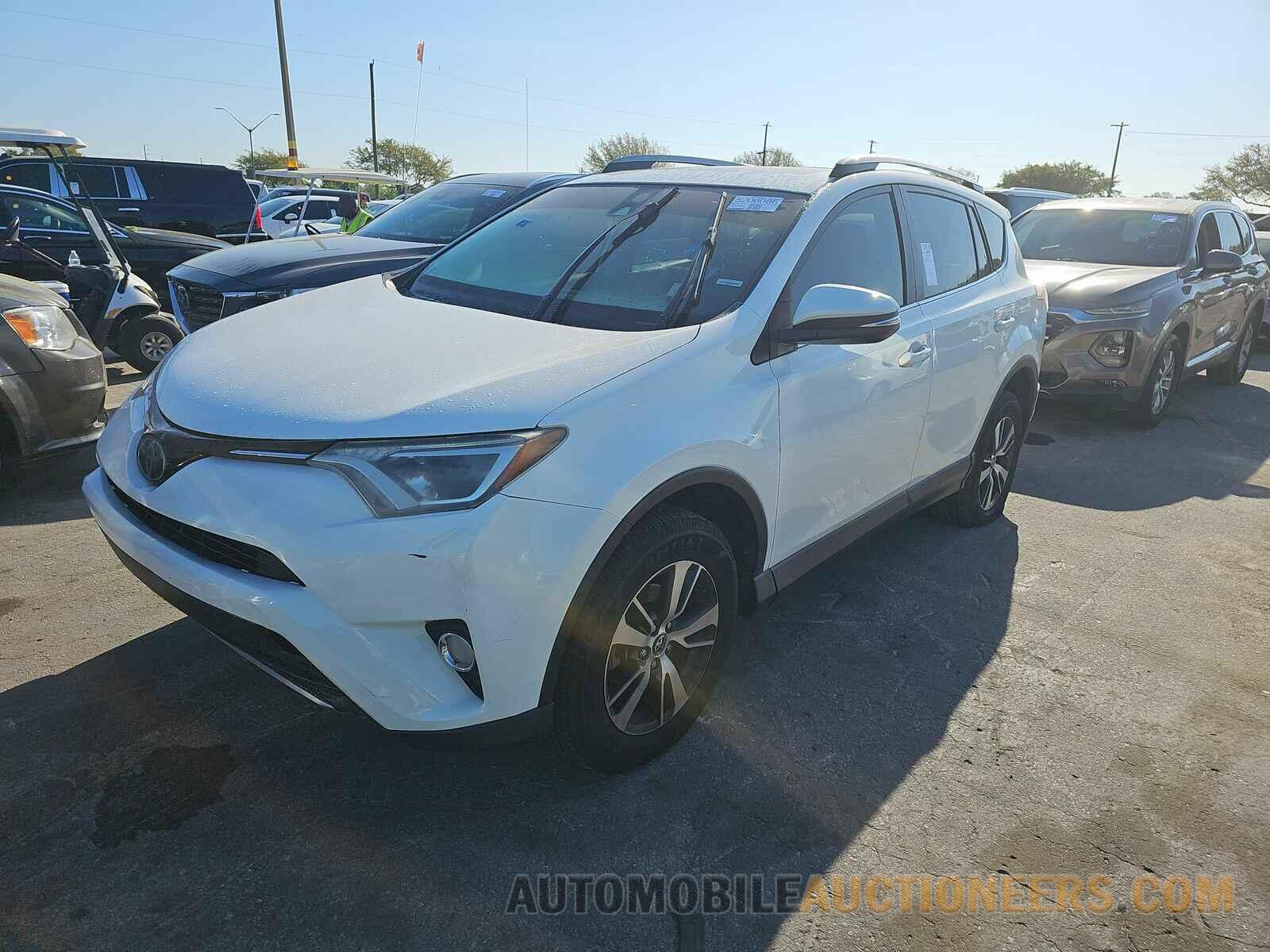 JTMWFREV6JJ741704 Toyota RAV4 2018