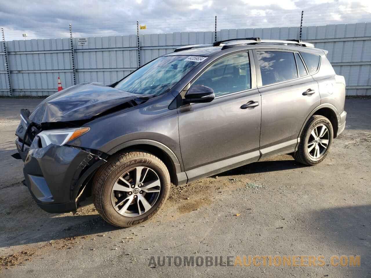 JTMWFREV7HD101106 TOYOTA RAV4 2017