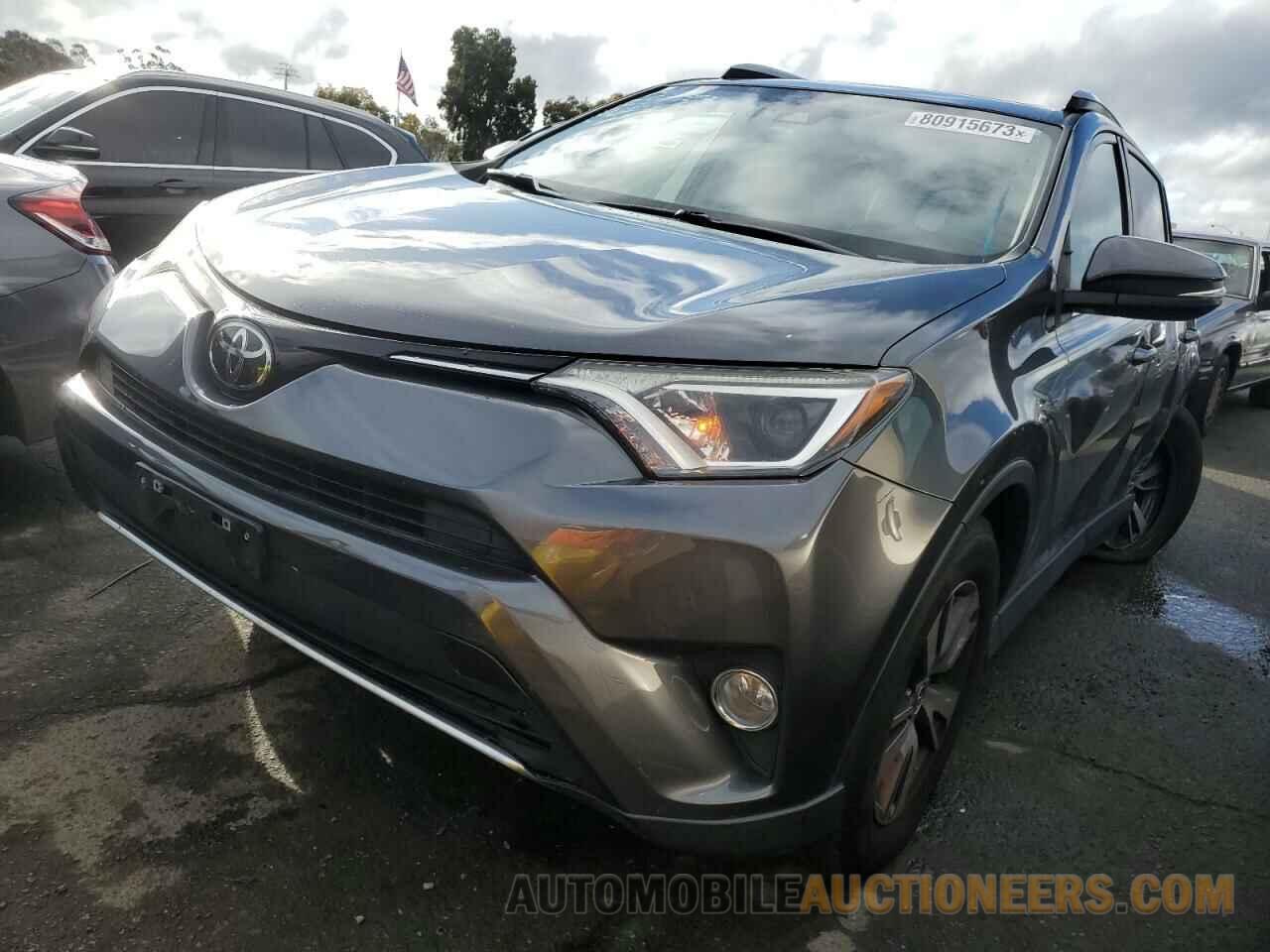 JTMWFREV7HD103809 TOYOTA RAV4 2017