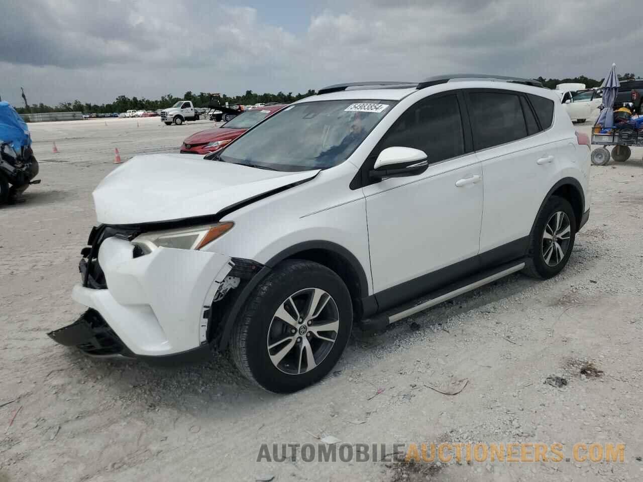 JTMWFREV7HD104362 TOYOTA RAV4 2017