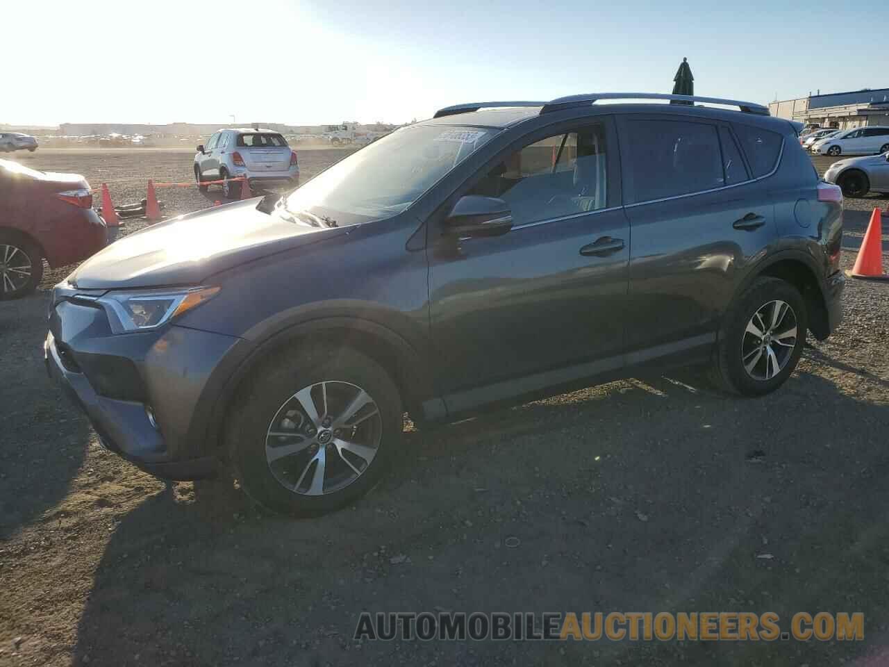 JTMWFREV7HJ104542 TOYOTA RAV4 2017