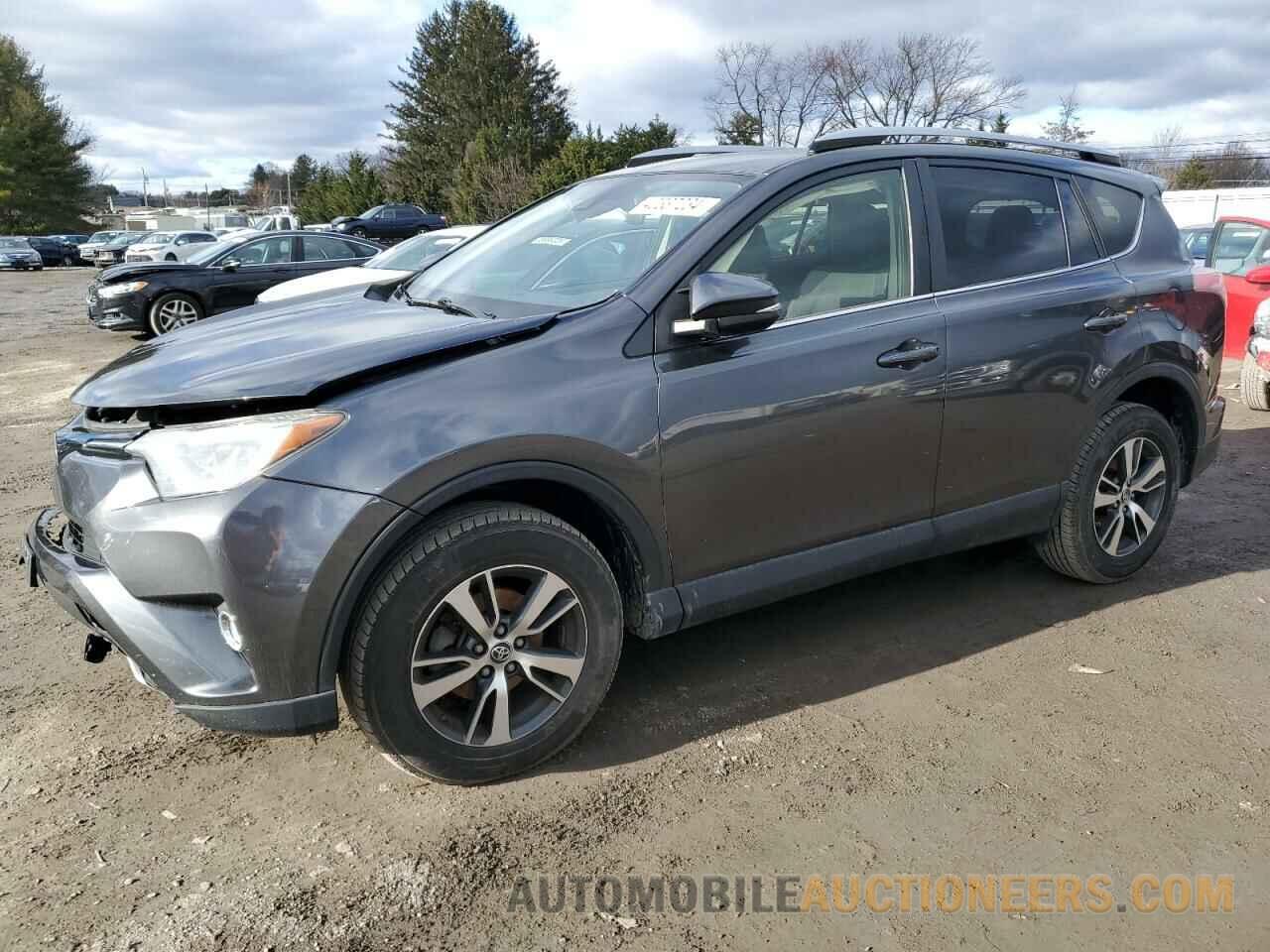 JTMWFREV7HJ123964 TOYOTA RAV4 2017