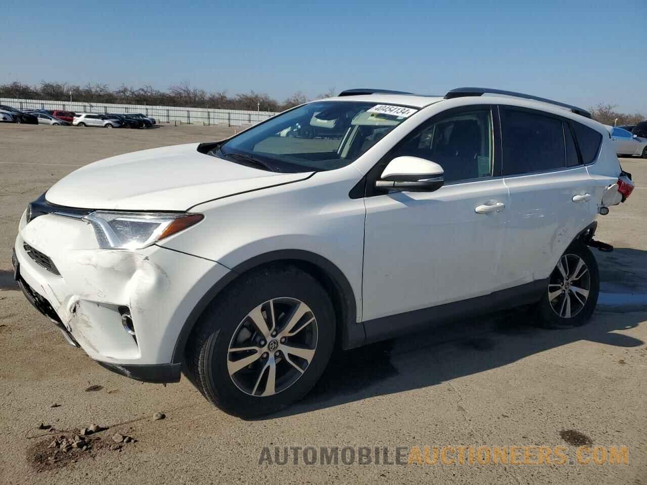 JTMWFREV7HJ143079 TOYOTA RAV4 2017