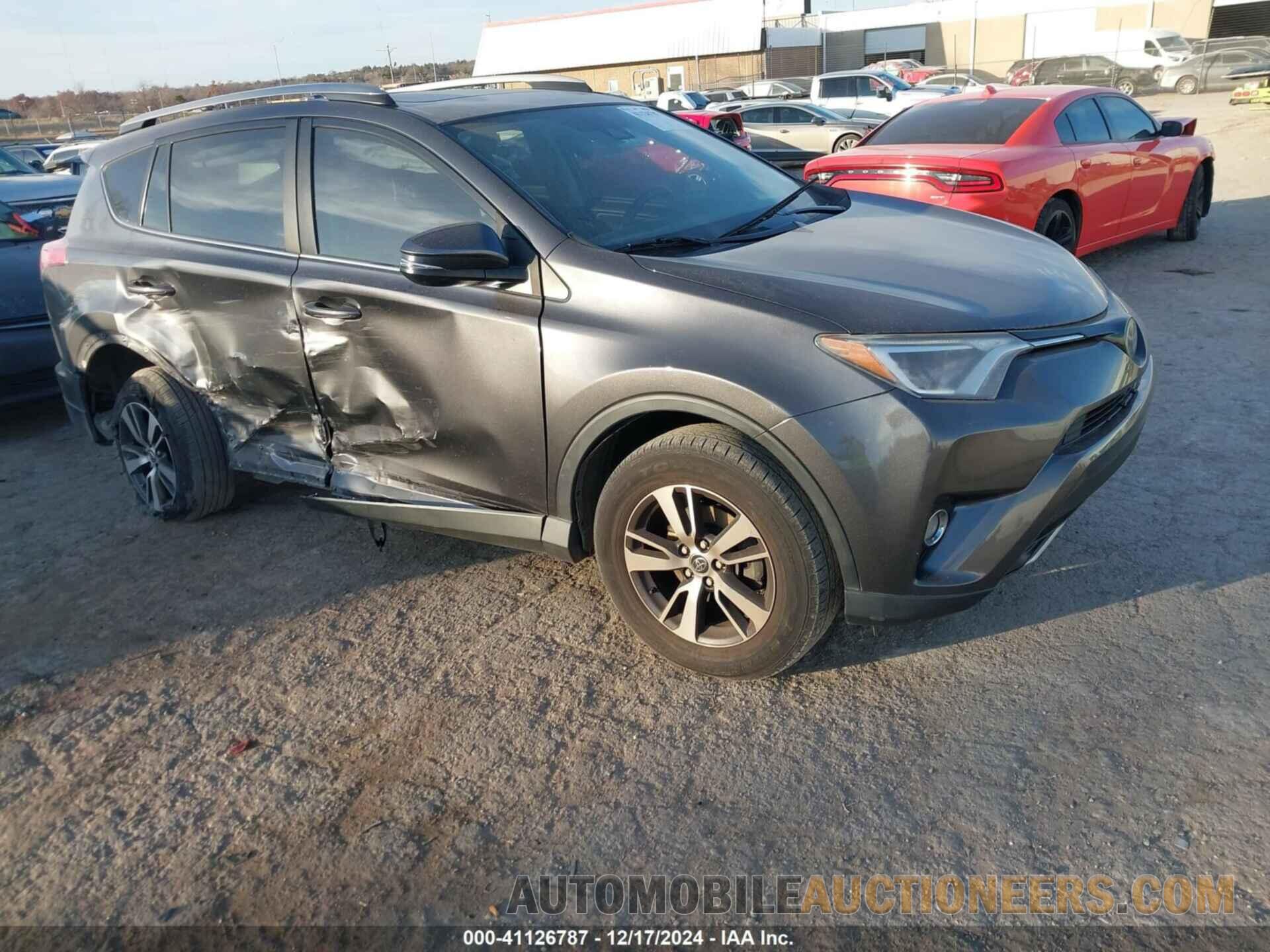 JTMWFREV7HJ705272 TOYOTA RAV4 2017