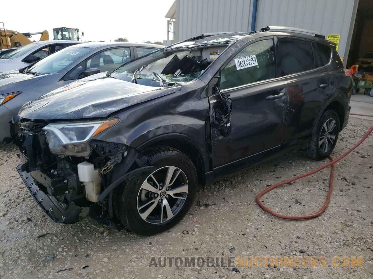 JTMWFREV7JJ168697 TOYOTA RAV4 2018