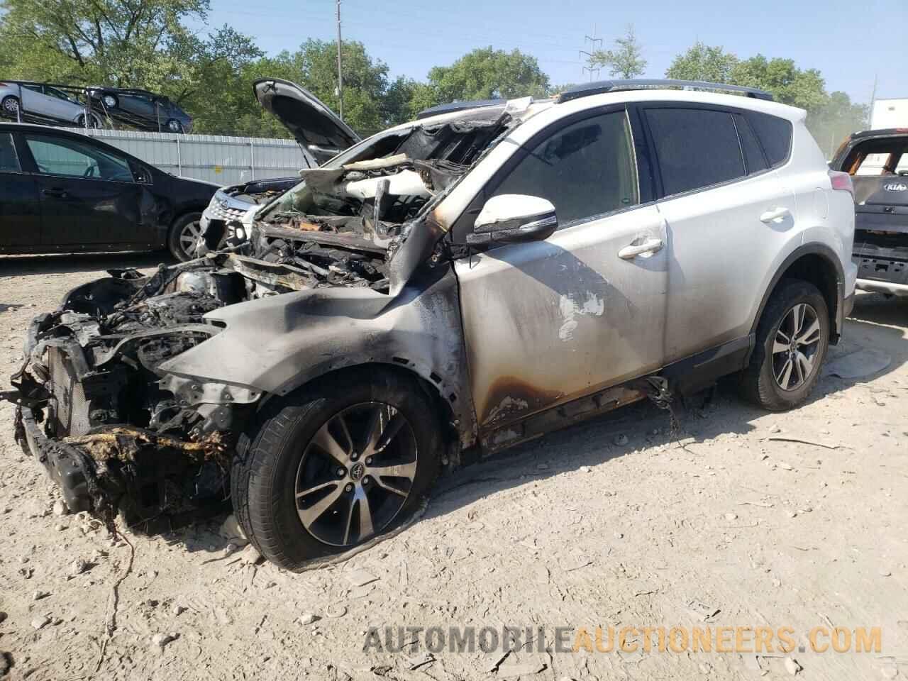 JTMWFREV7JJ734695 TOYOTA RAV4 2018