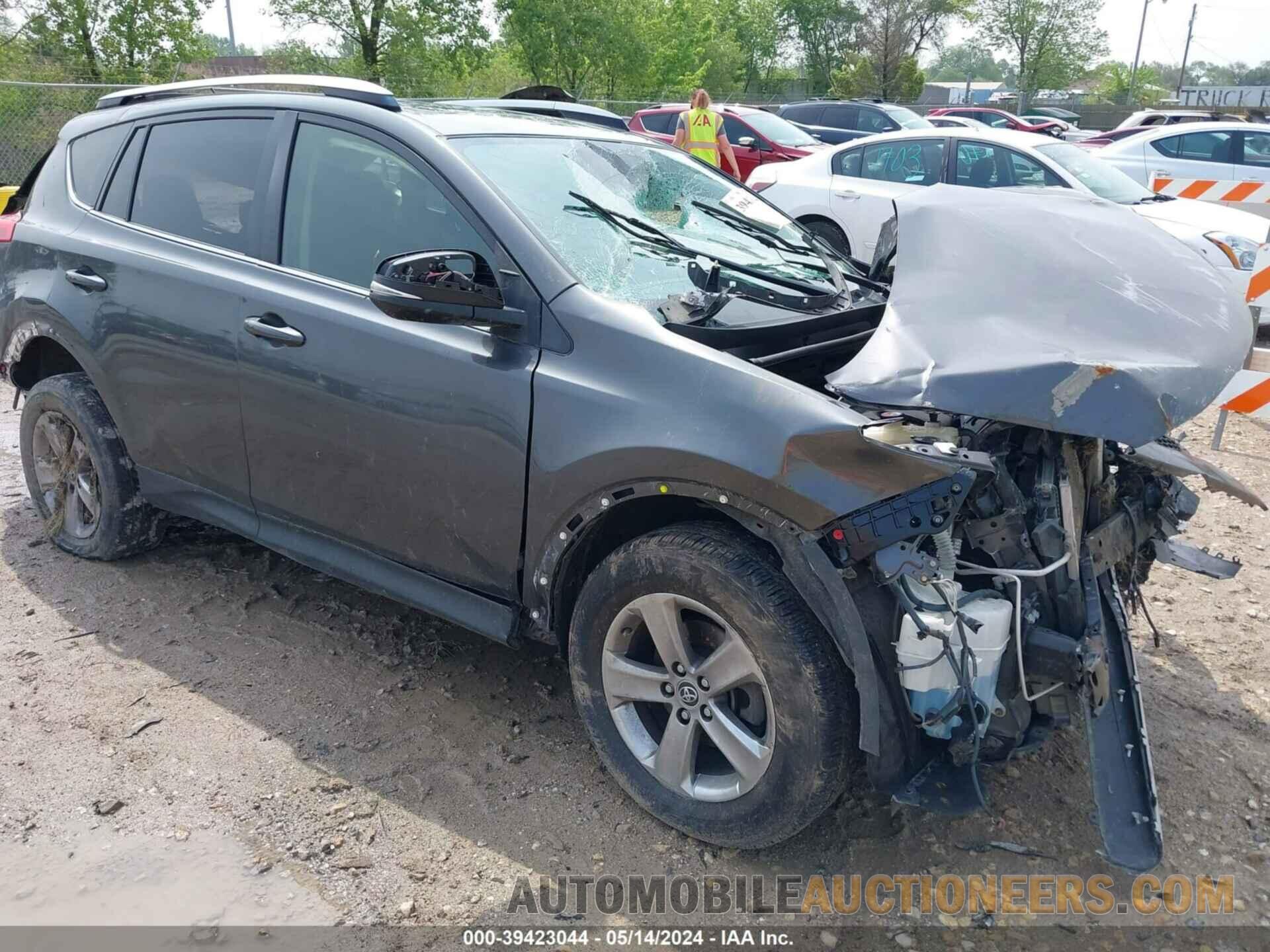 JTMWFREV8FJ034076 TOYOTA RAV4 2015