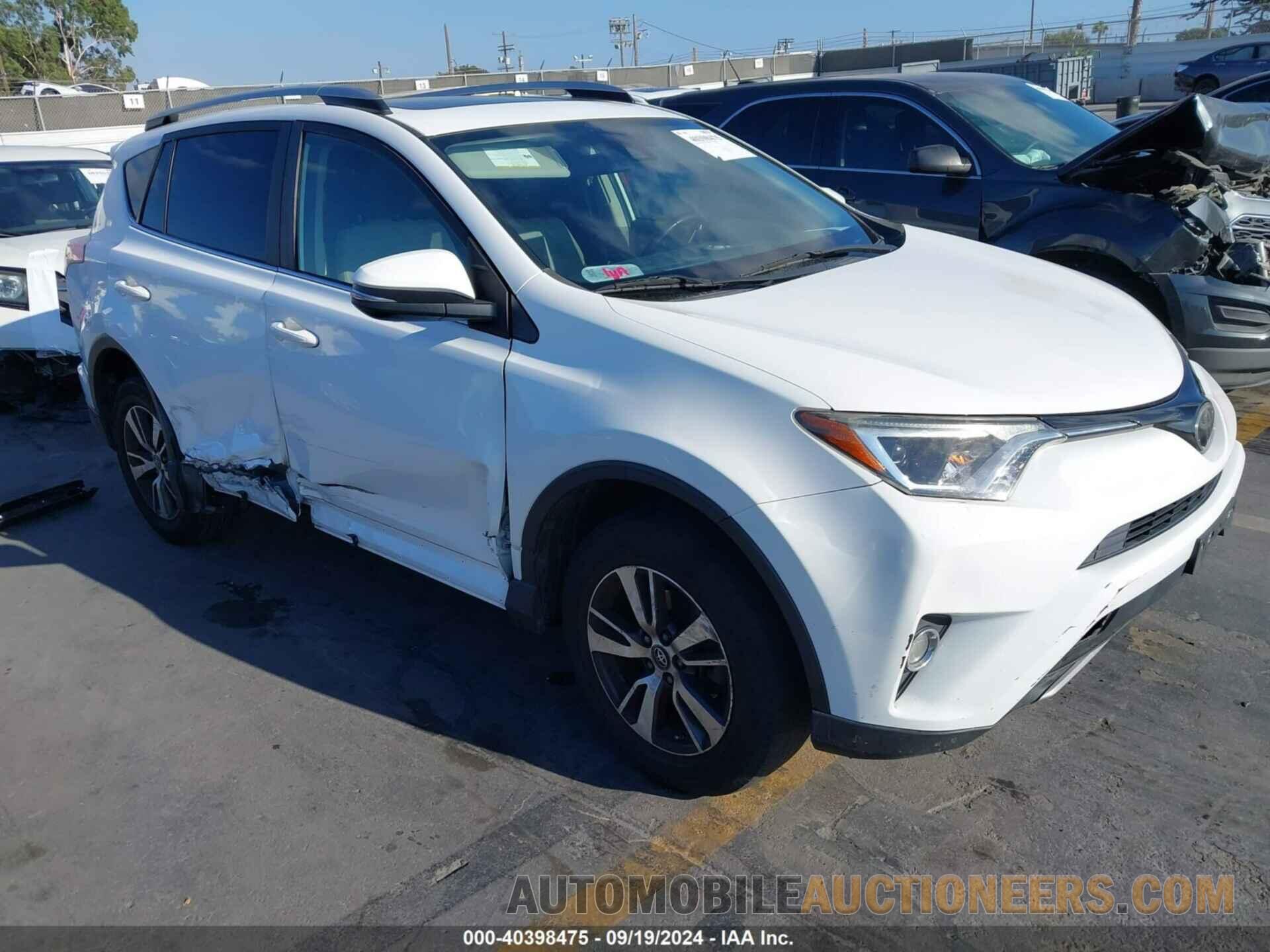 JTMWFREV8HD097468 TOYOTA RAV4 2017