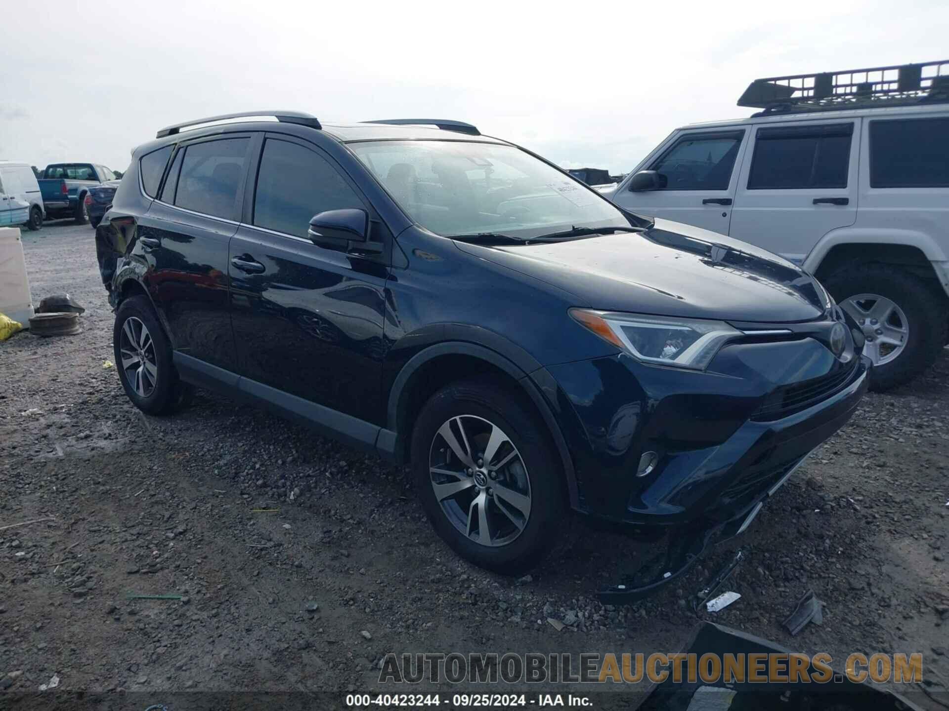 JTMWFREV8HD100255 TOYOTA RAV4 2017