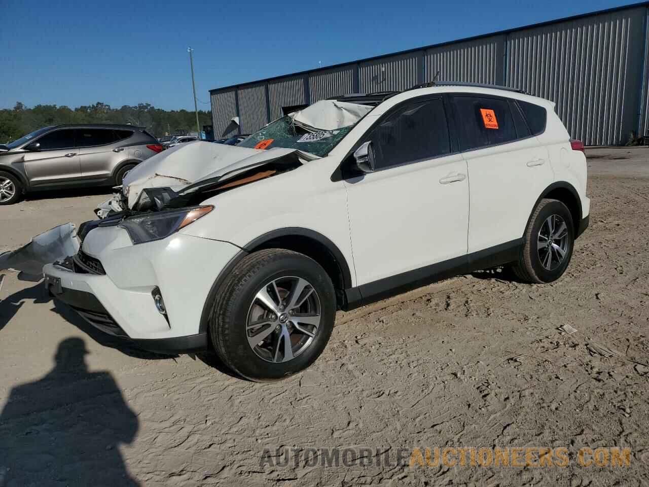 JTMWFREV8HJ106106 TOYOTA RAV4 2017