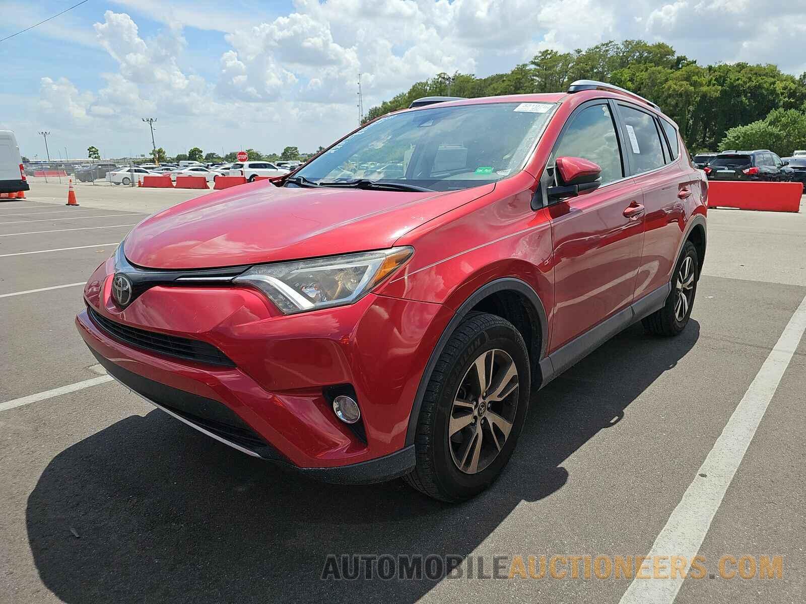 JTMWFREV8HJ140532 Toyota RAV4 2017