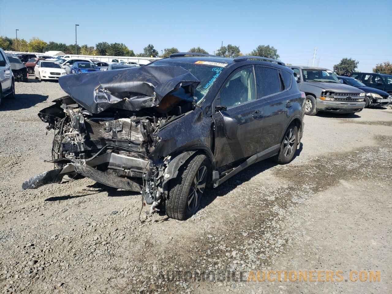 JTMWFREV8JD115733 TOYOTA RAV4 2018