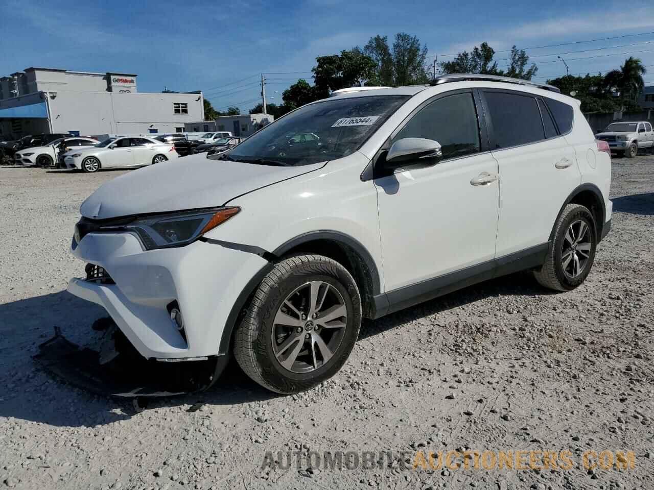 JTMWFREV8JD128577 TOYOTA RAV4 2018