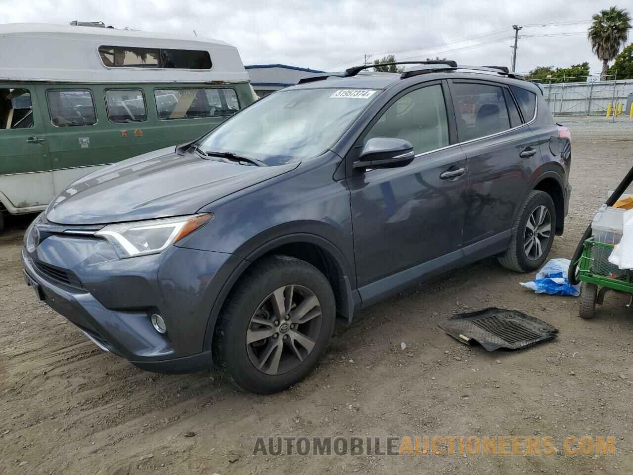 JTMWFREV8JJ161953 TOYOTA RAV4 2018