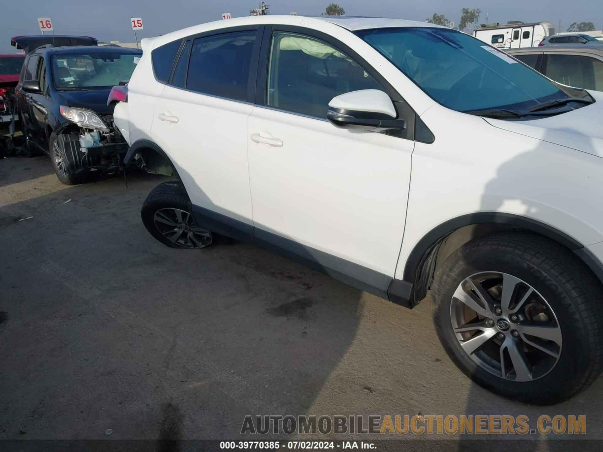 JTMWFREV8JJ207457 TOYOTA RAV4 2018