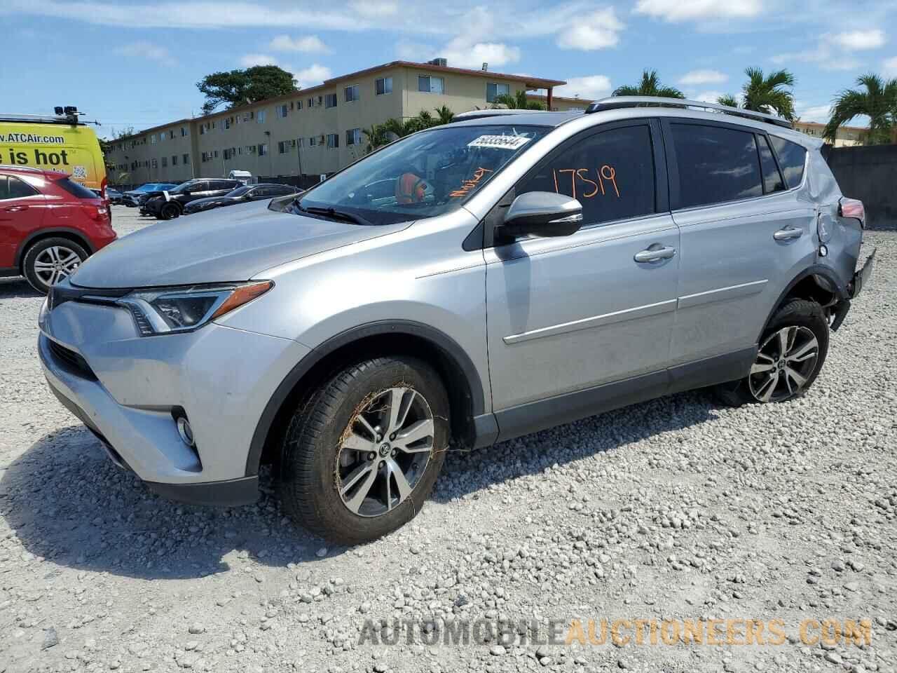 JTMWFREV8JJ210424 TOYOTA RAV4 2018