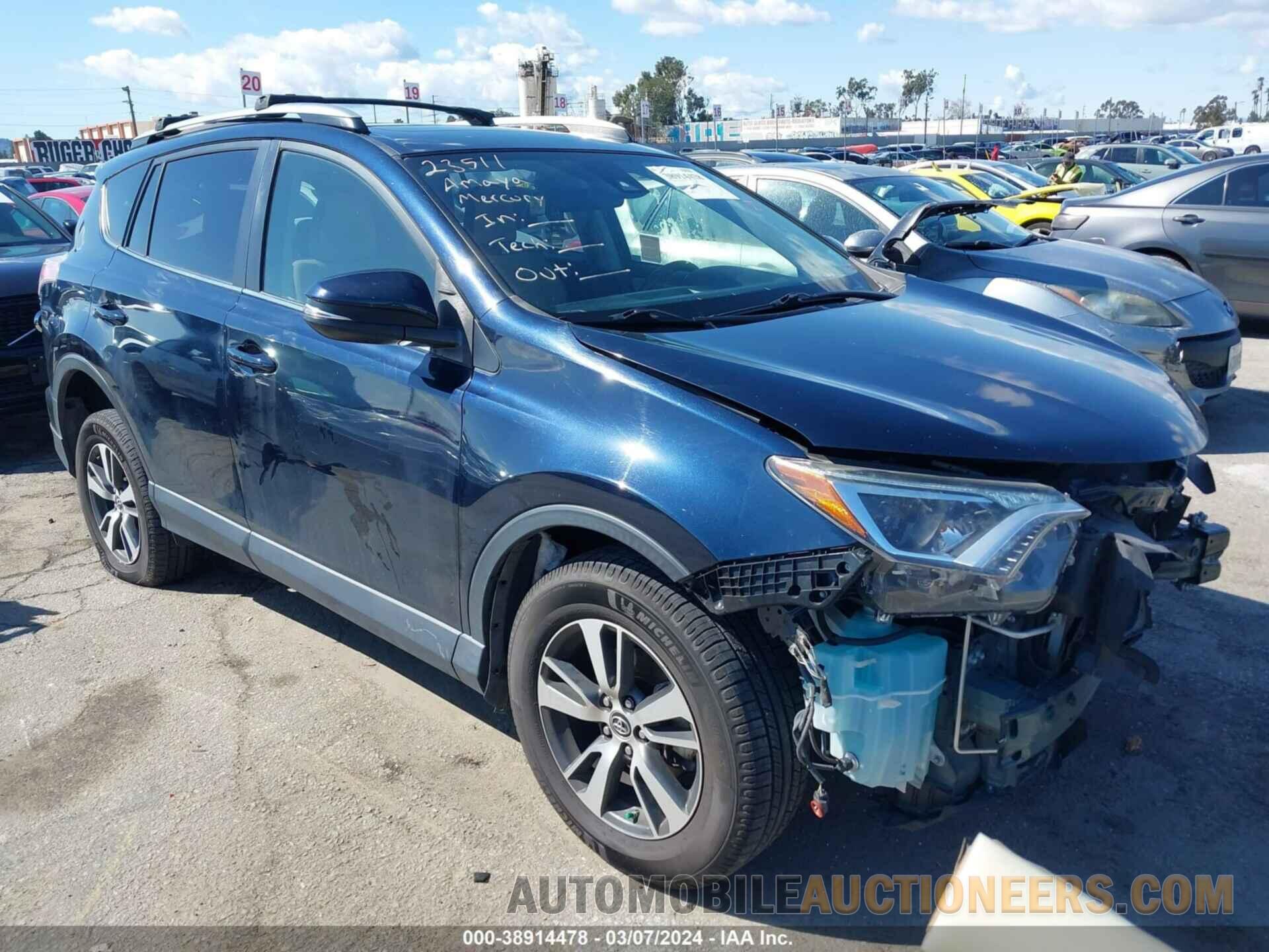 JTMWFREV9HJ711588 TOYOTA RAV4 2017