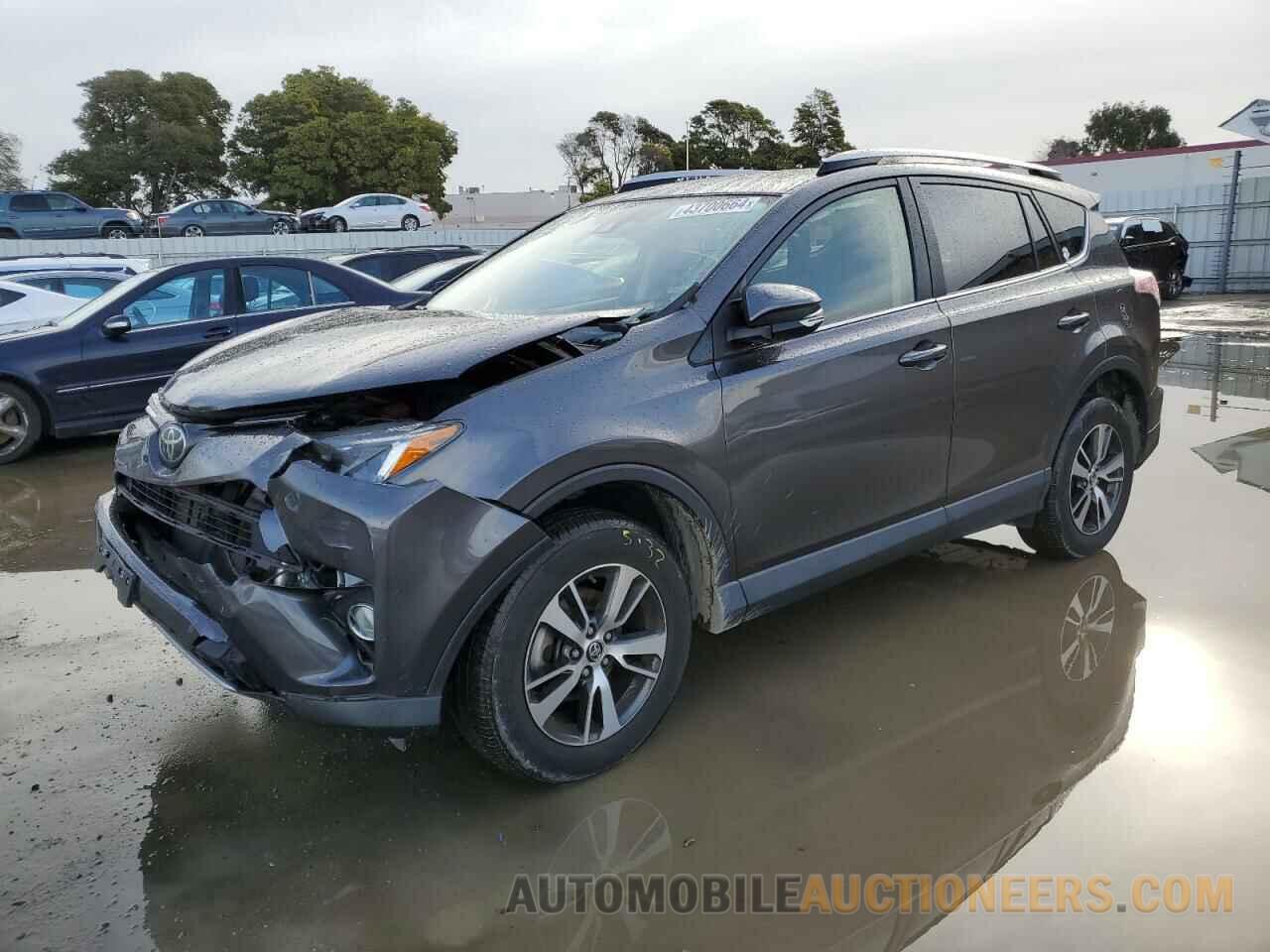 JTMWFREV9HJ711980 TOYOTA RAV4 2017